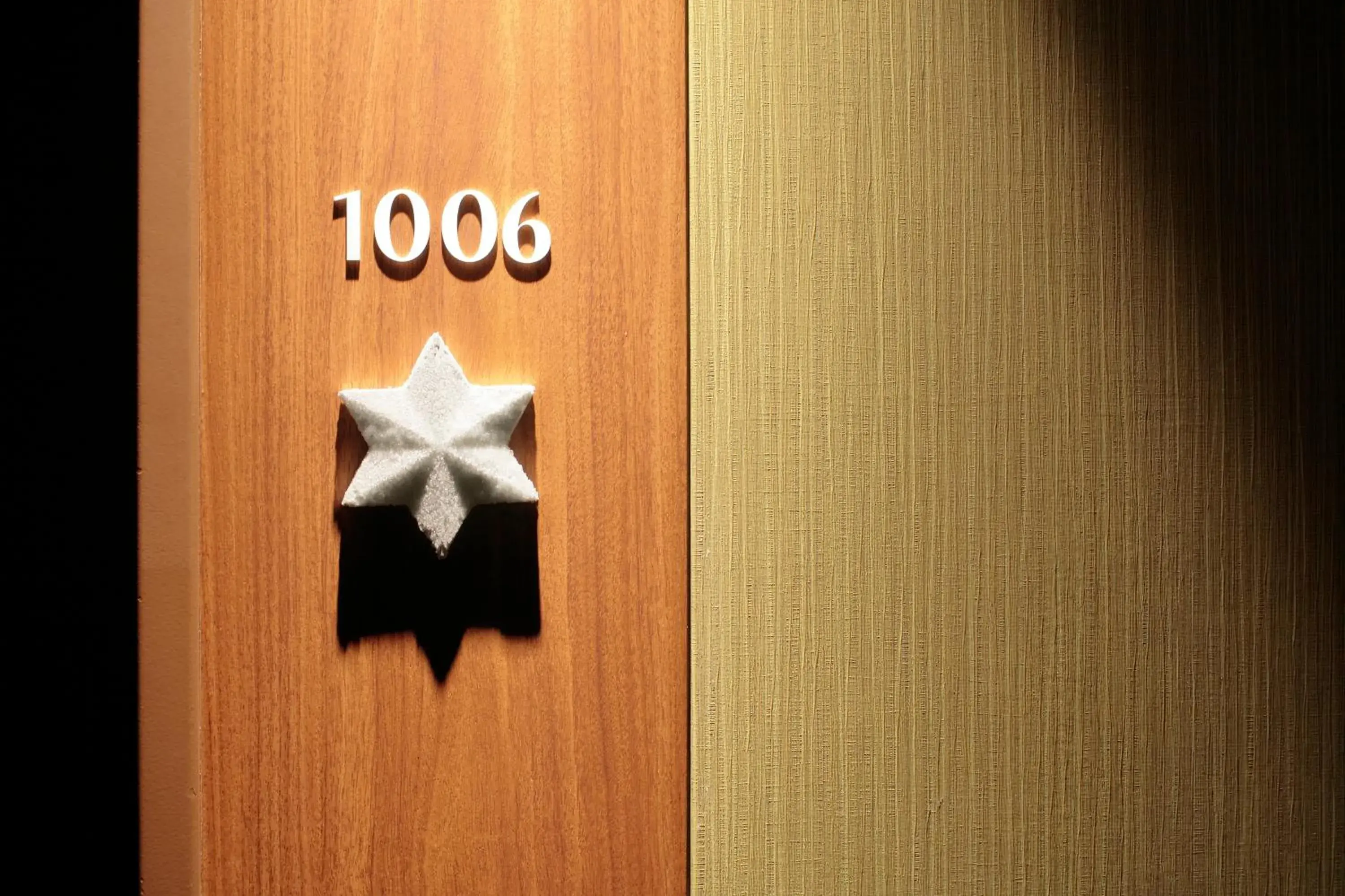 Bedroom, Logo/Certificate/Sign/Award in Candeo Hotels Nagasaki Shinchi Chinatown