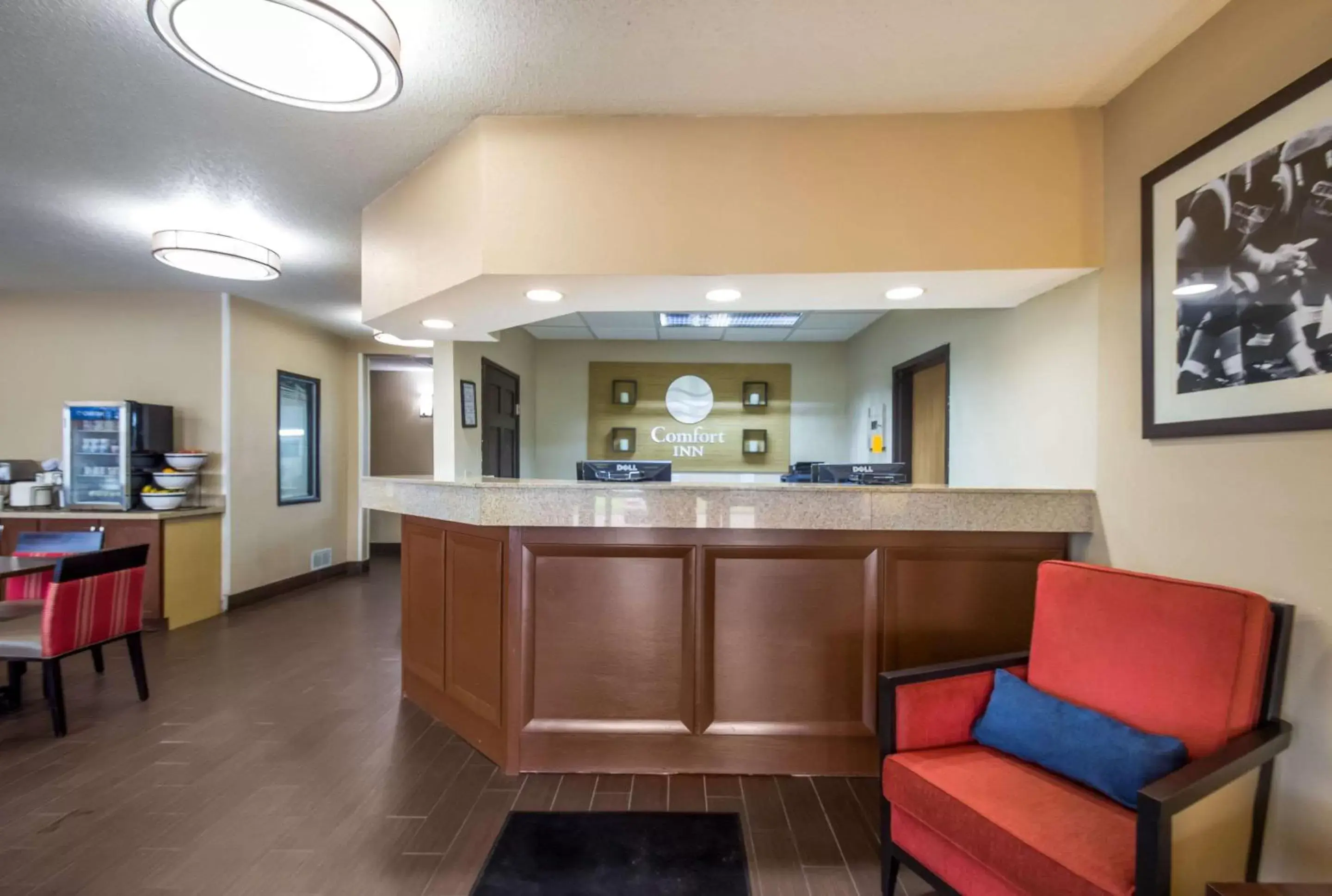 Lobby or reception, Lobby/Reception in Comfort Inn Green Bay