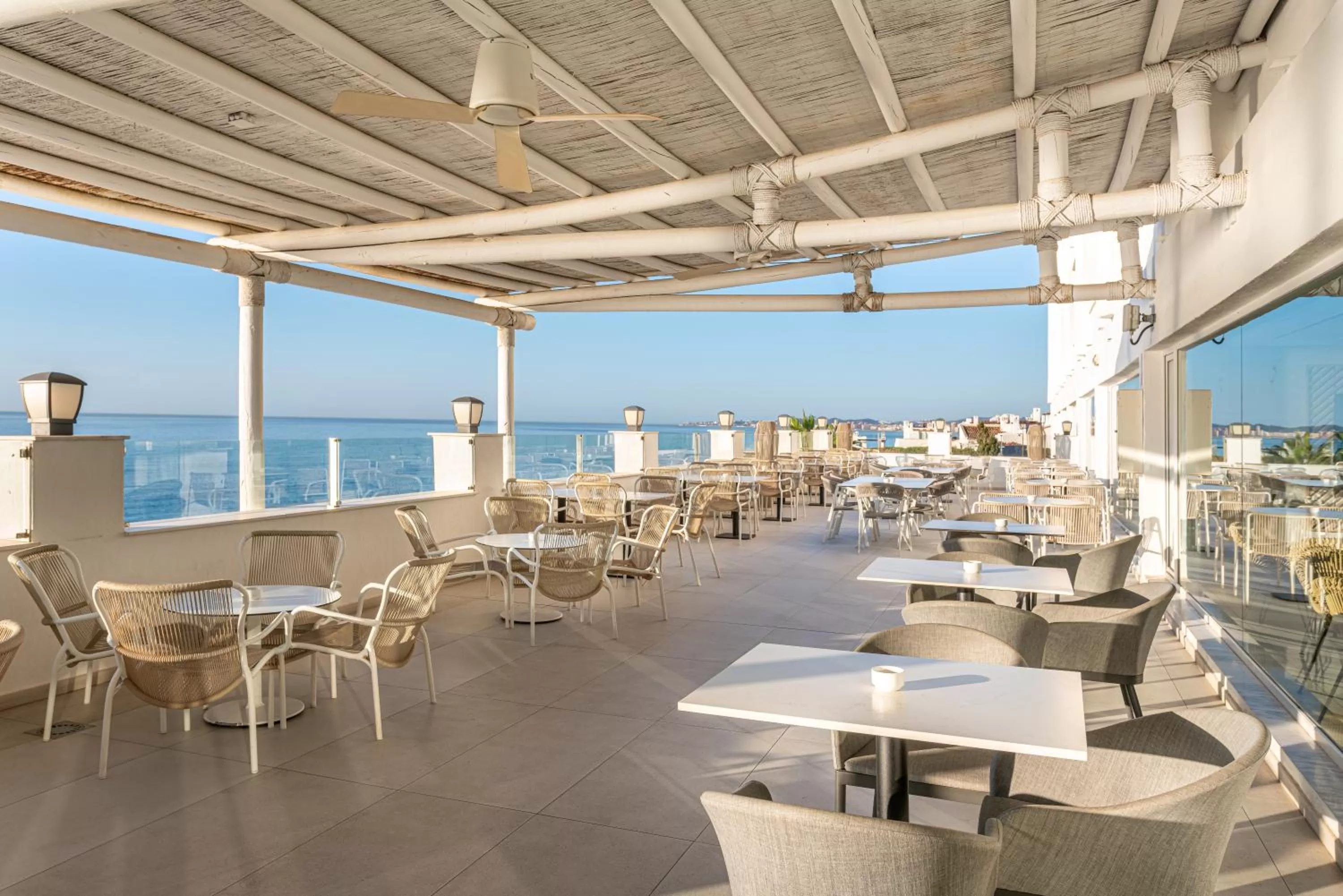 Restaurant/places to eat in Hotel Benalma Costa del Sol