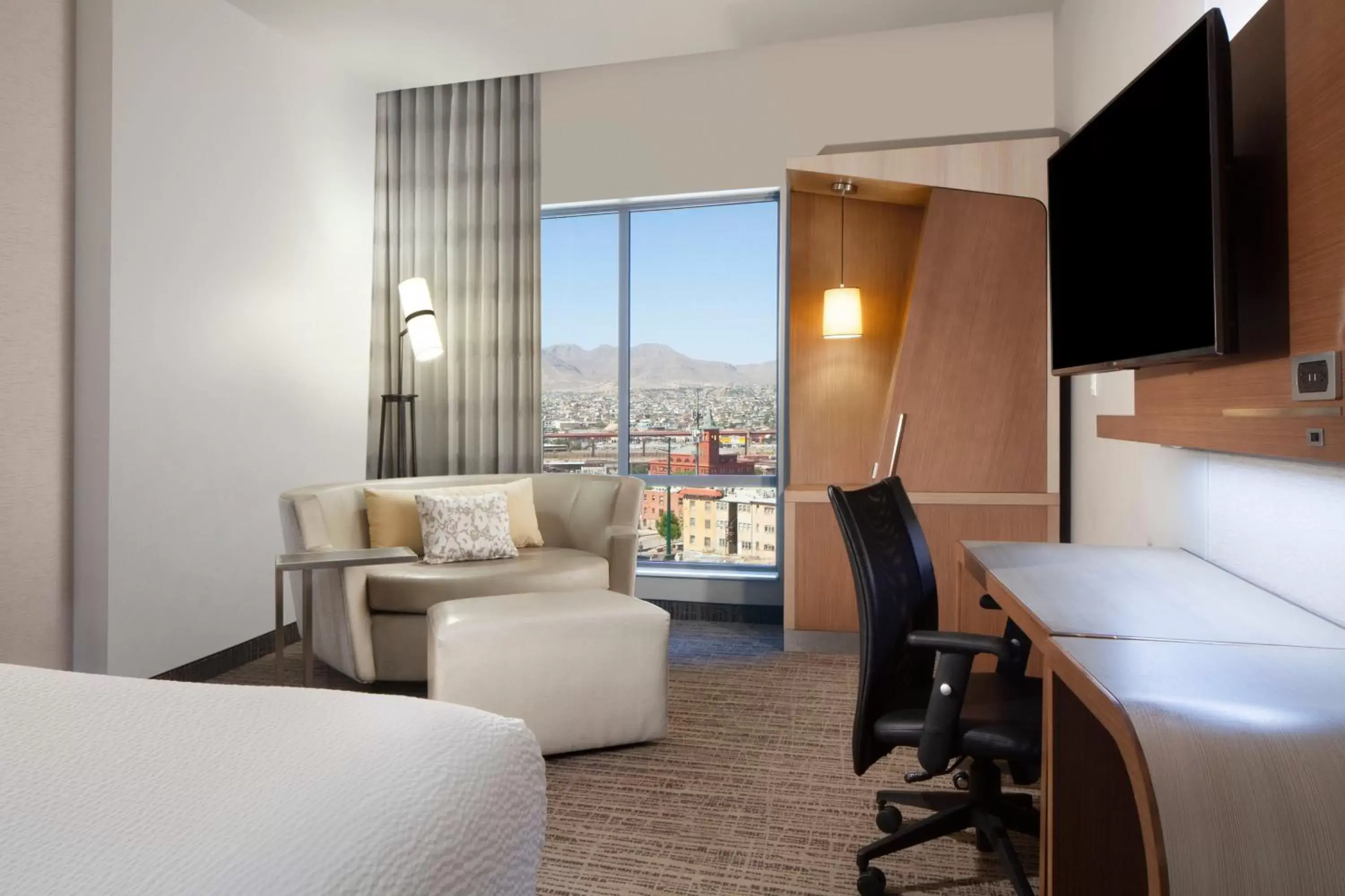 Photo of the whole room, TV/Entertainment Center in Courtyard By Marriott El Paso Downtown/Convention Center