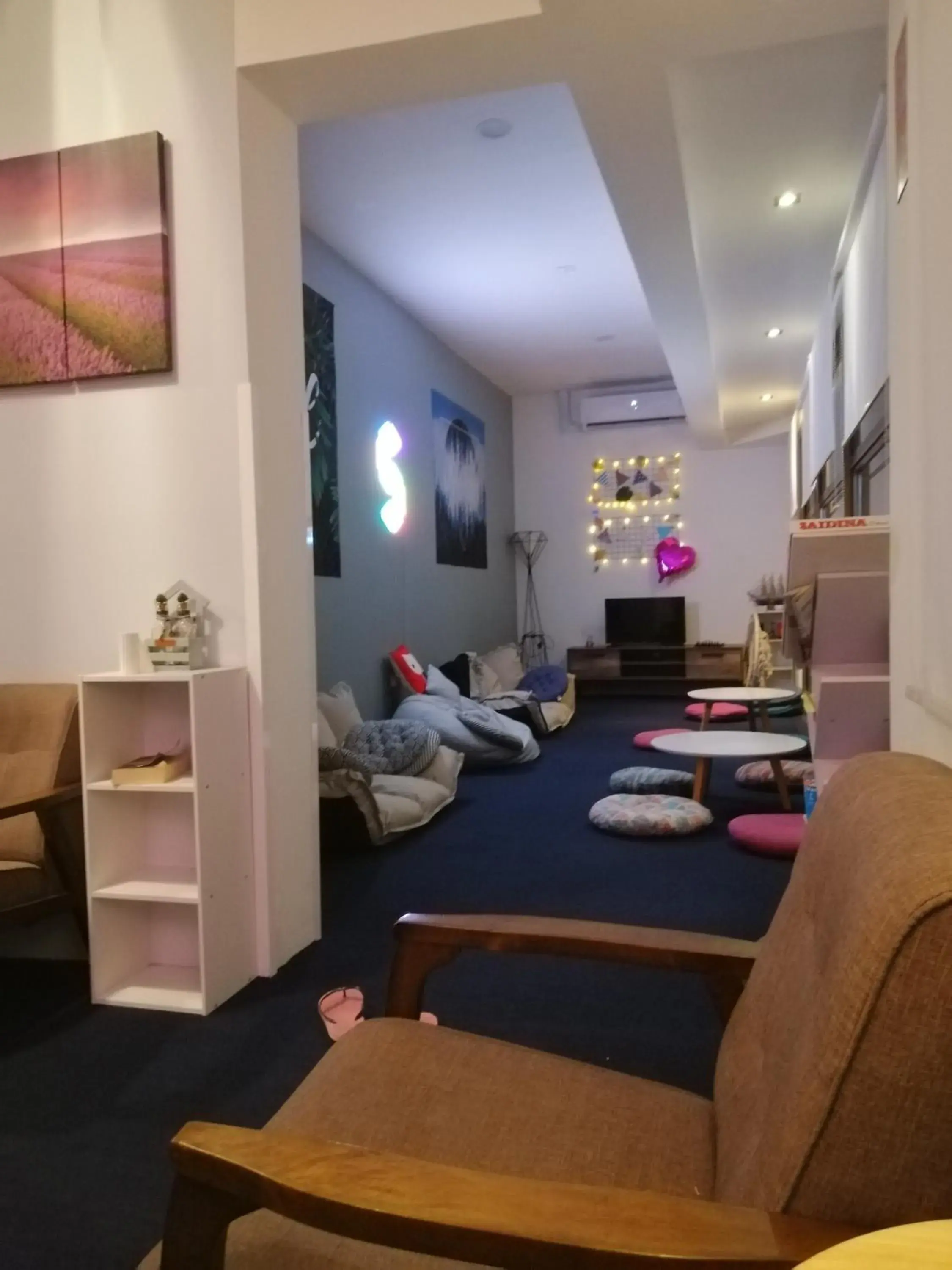 Lobby or reception, Bed in Space Cap Hotel Lobby or reception, Bed in Space Cap Hotel