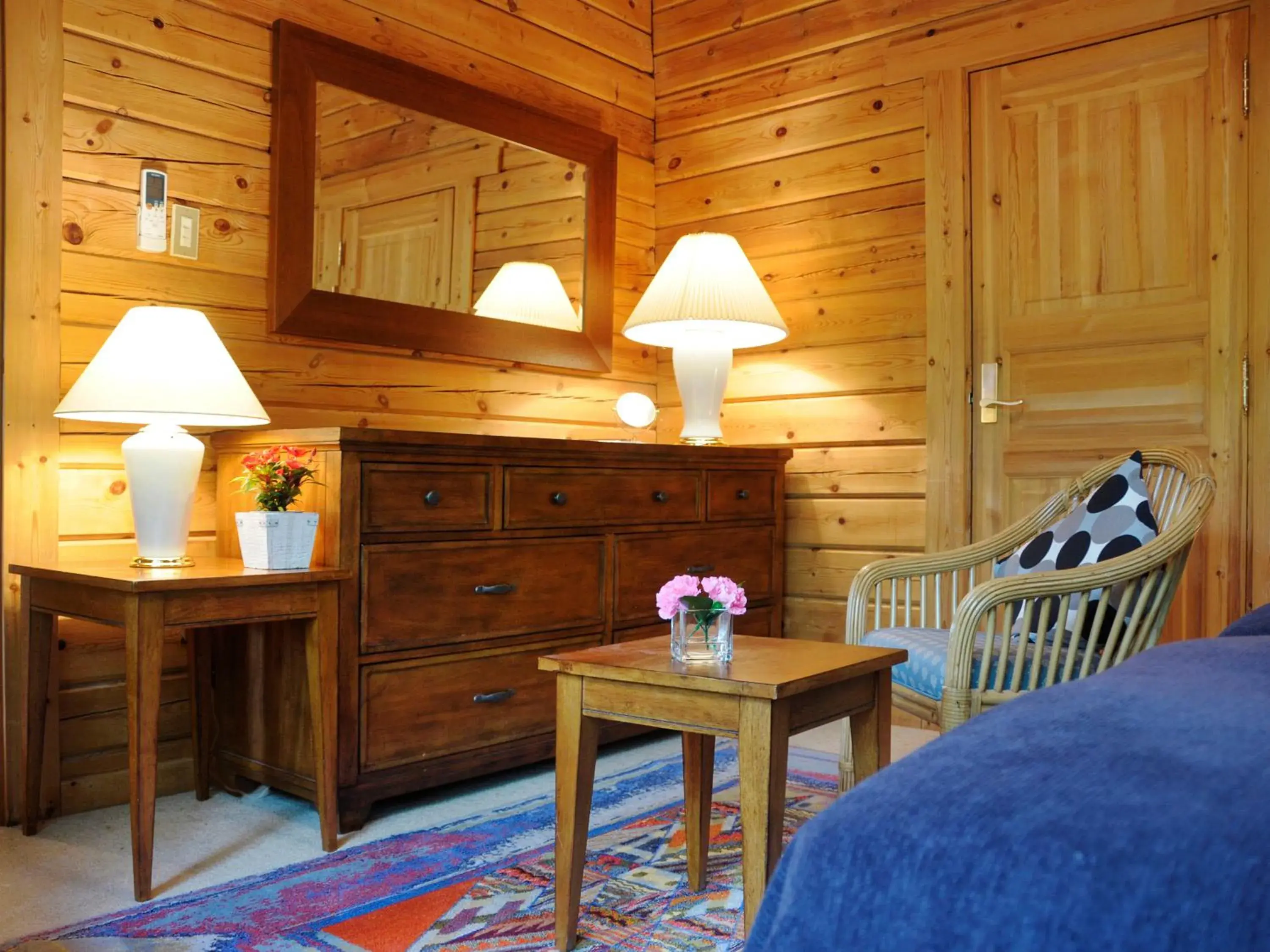 Photo of the whole room, Seating Area in Hakuba Resort Hotel La Neige Higashikan