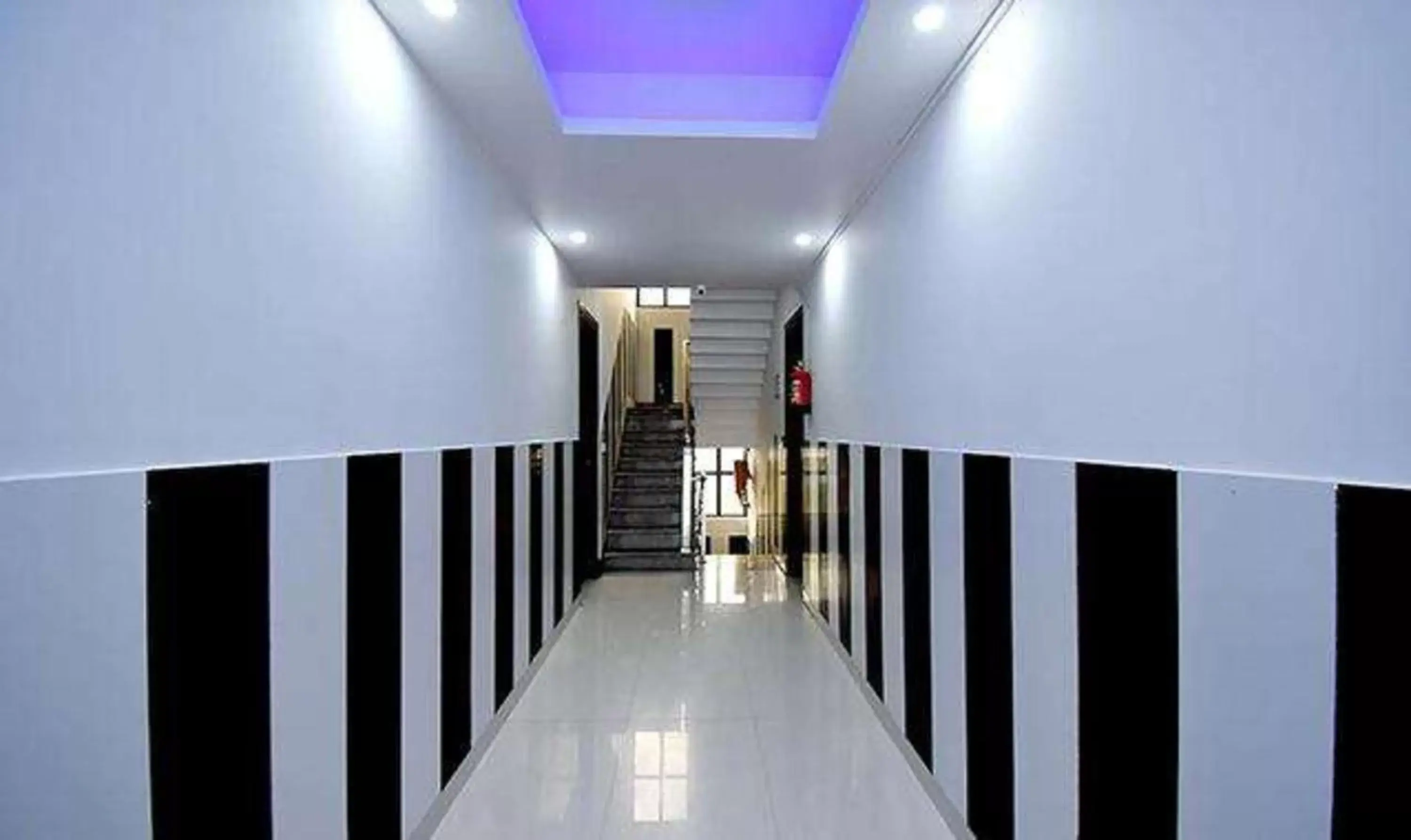 Lobby or reception in FabHotel Mayank Residency