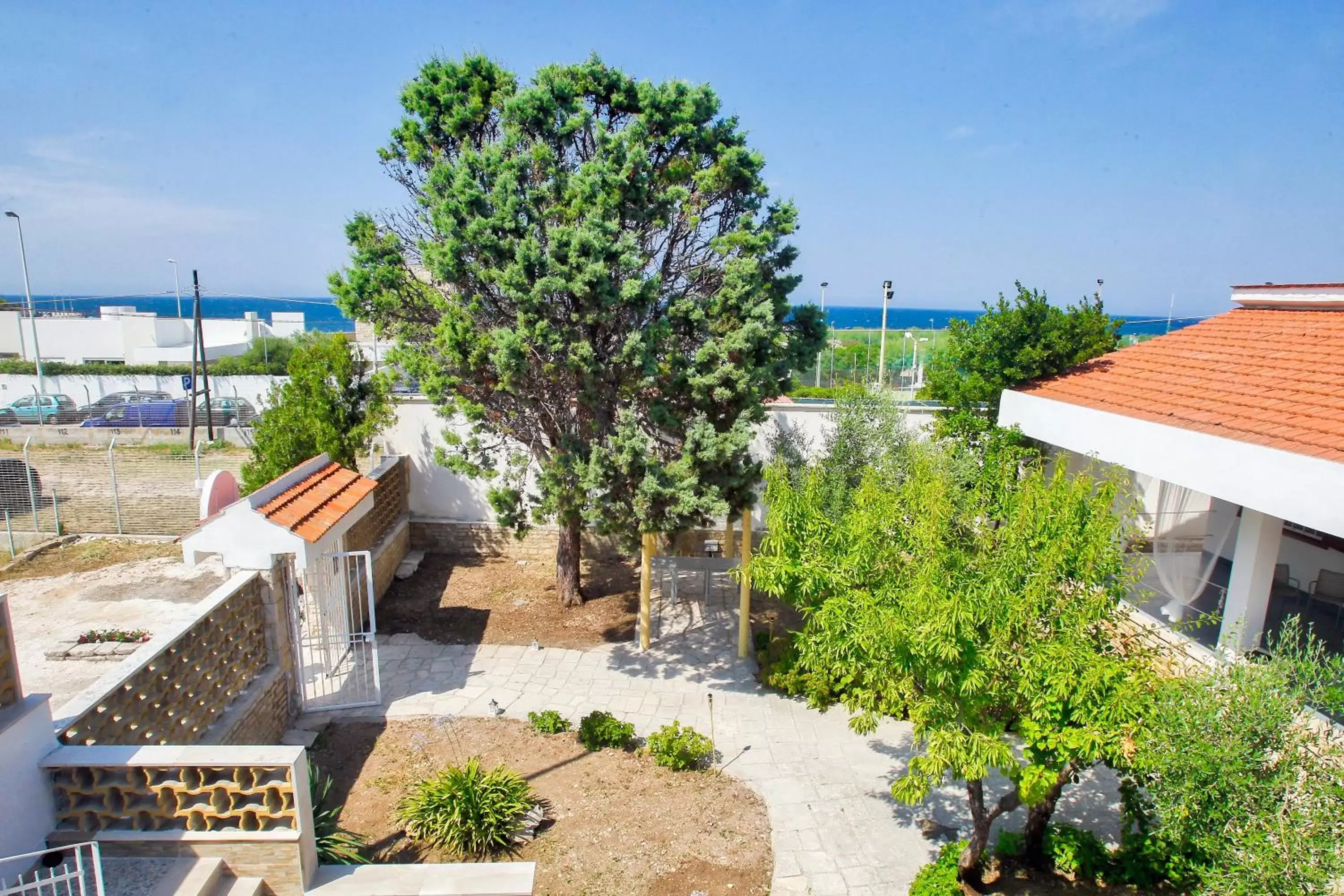 Garden view in B&B villa al mare