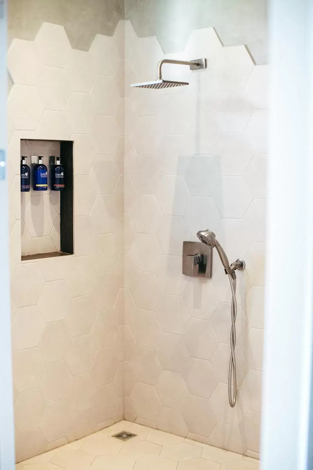 Shower, Bathroom in Mother Earth Luxury Boutique Hotel, Restaurant & Spa