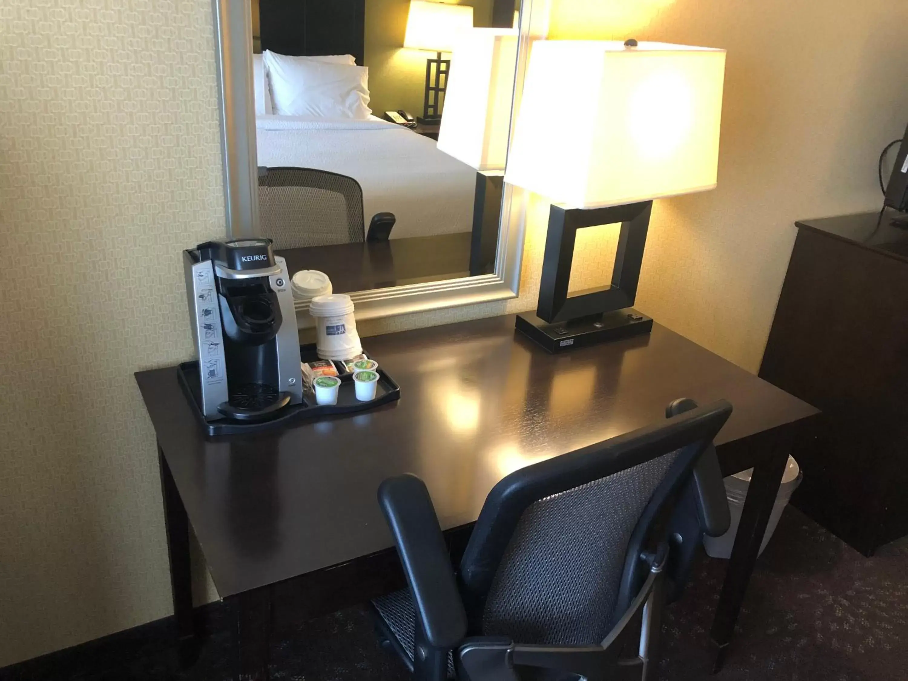 Coffee/tea facilities in Holiday Inn Express Hotel & Suites Lansing-Dimondale, an IHG Hotel