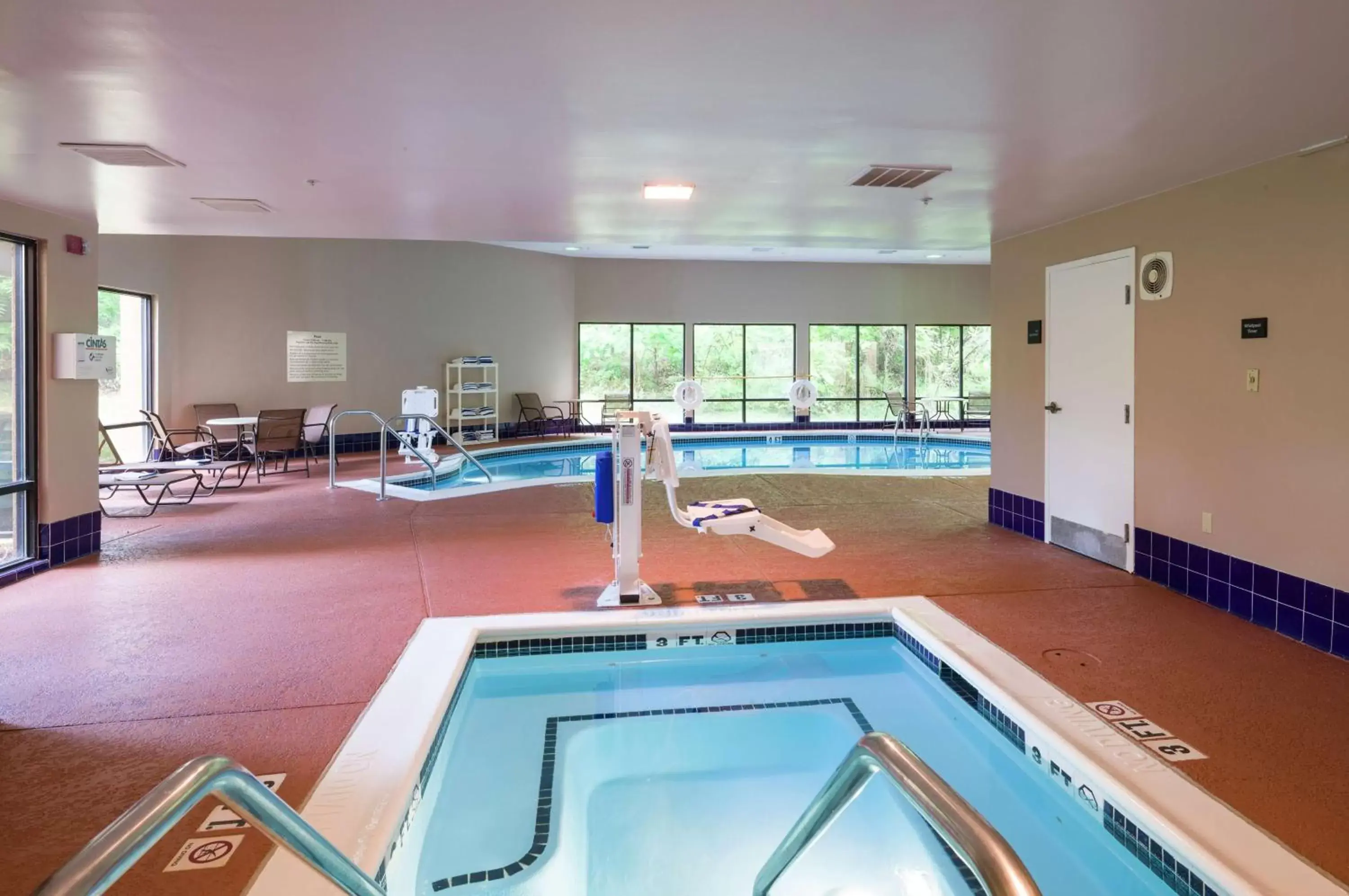 Pool view in Hampton Inn Selinsgrove/Shamokin Dam Pool view in Hampton Inn Selinsgrove/Shamokin Dam