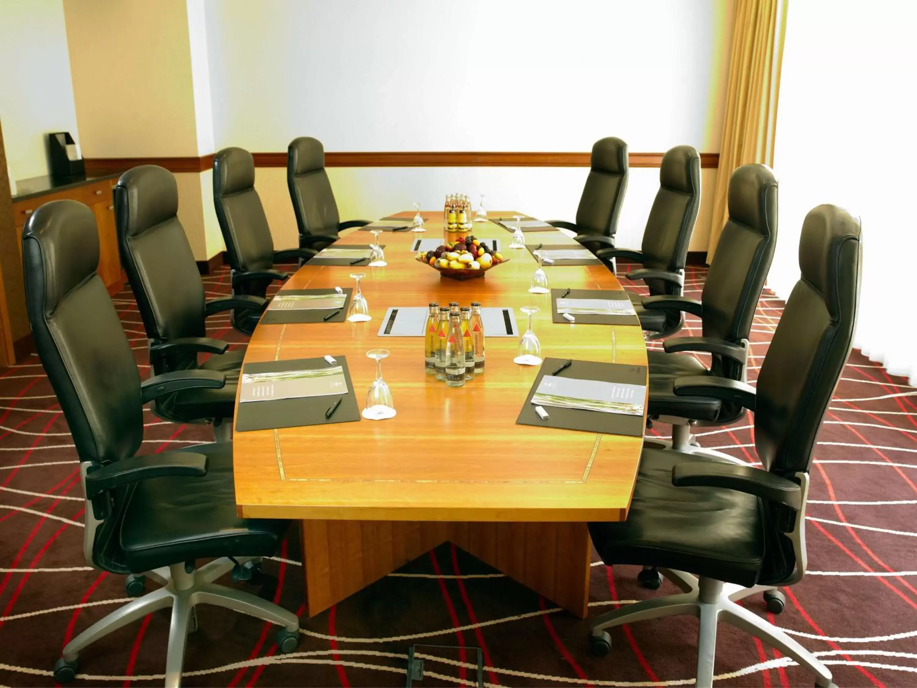 Meeting/conference room in Hilton Dresden