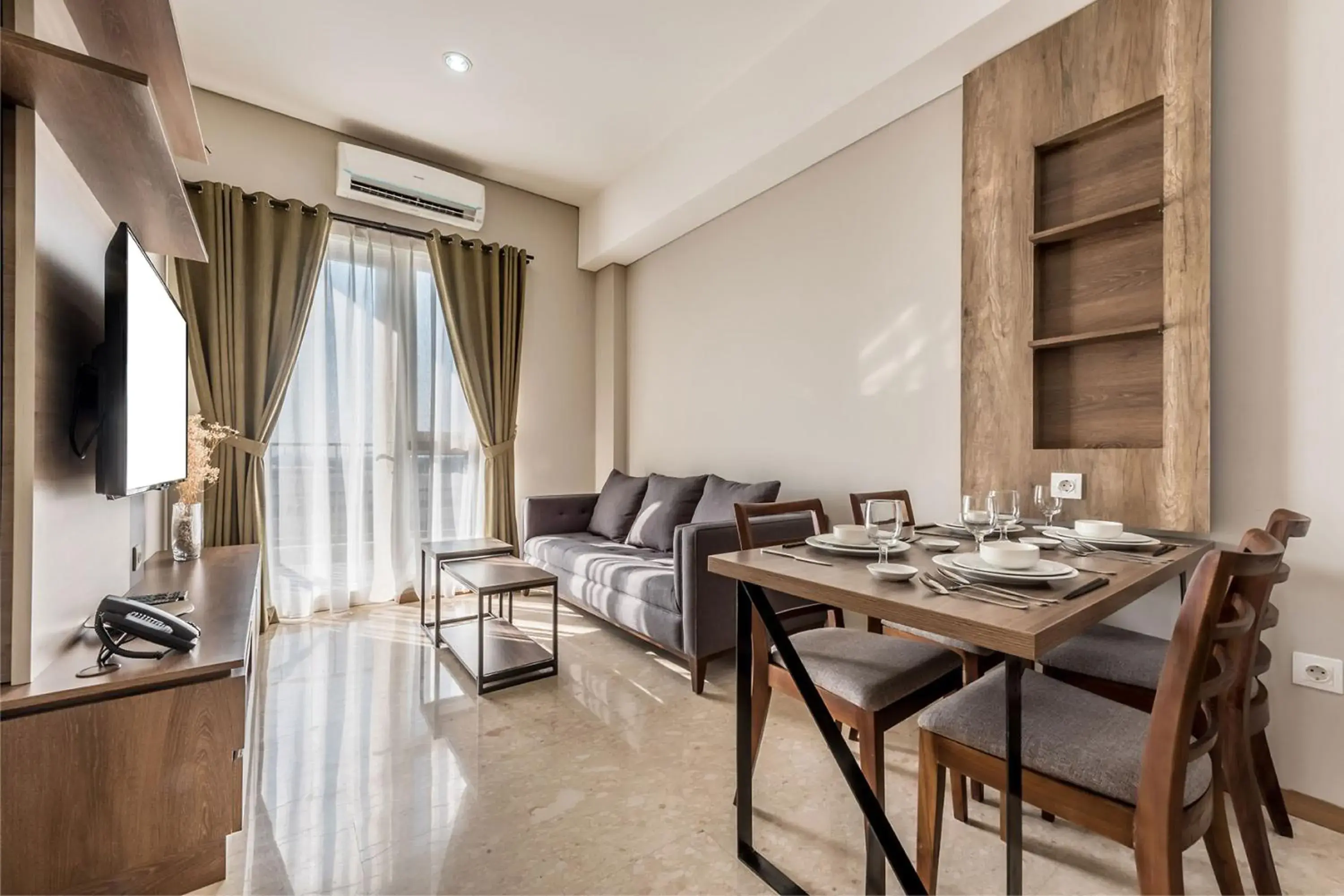 Dining Area in Grande Valore Hotel & Serviced-Apartment