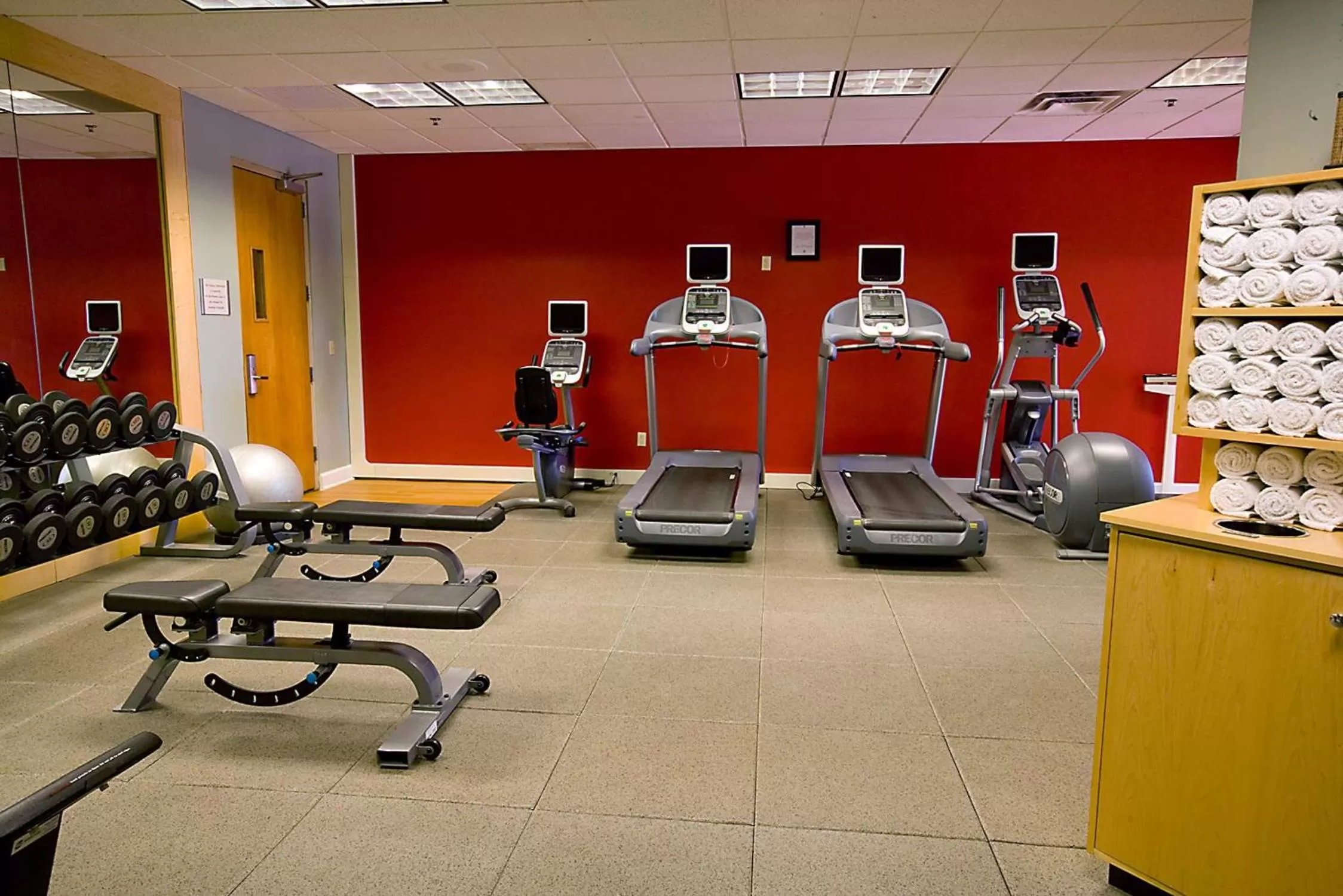 Fitness centre/facilities in Embassy Suites by Hilton Phoenix Scottsdale