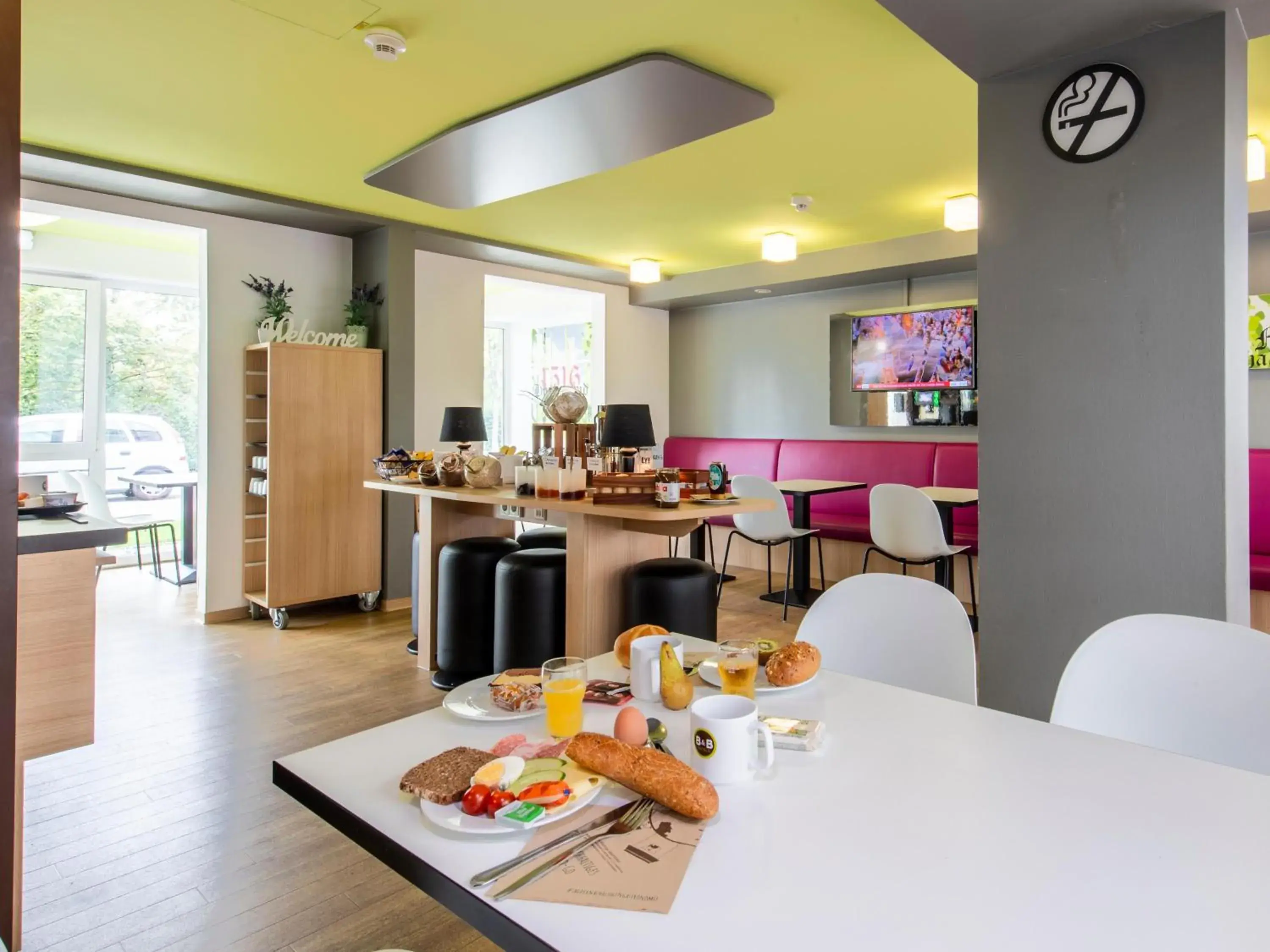 Restaurant/Places to Eat in B&B Hotel Ingolstadt