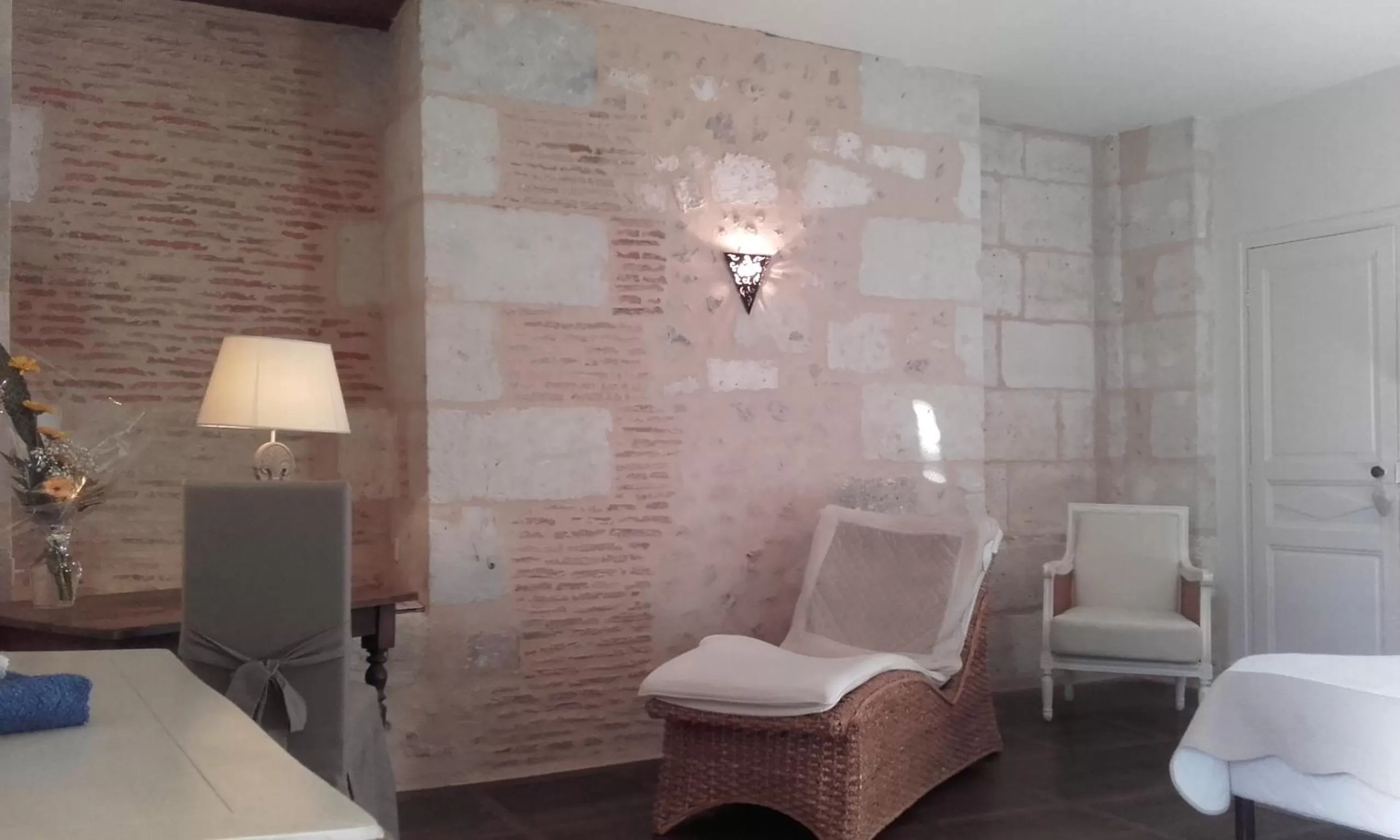 Bedroom in chambres de charme "Florence"