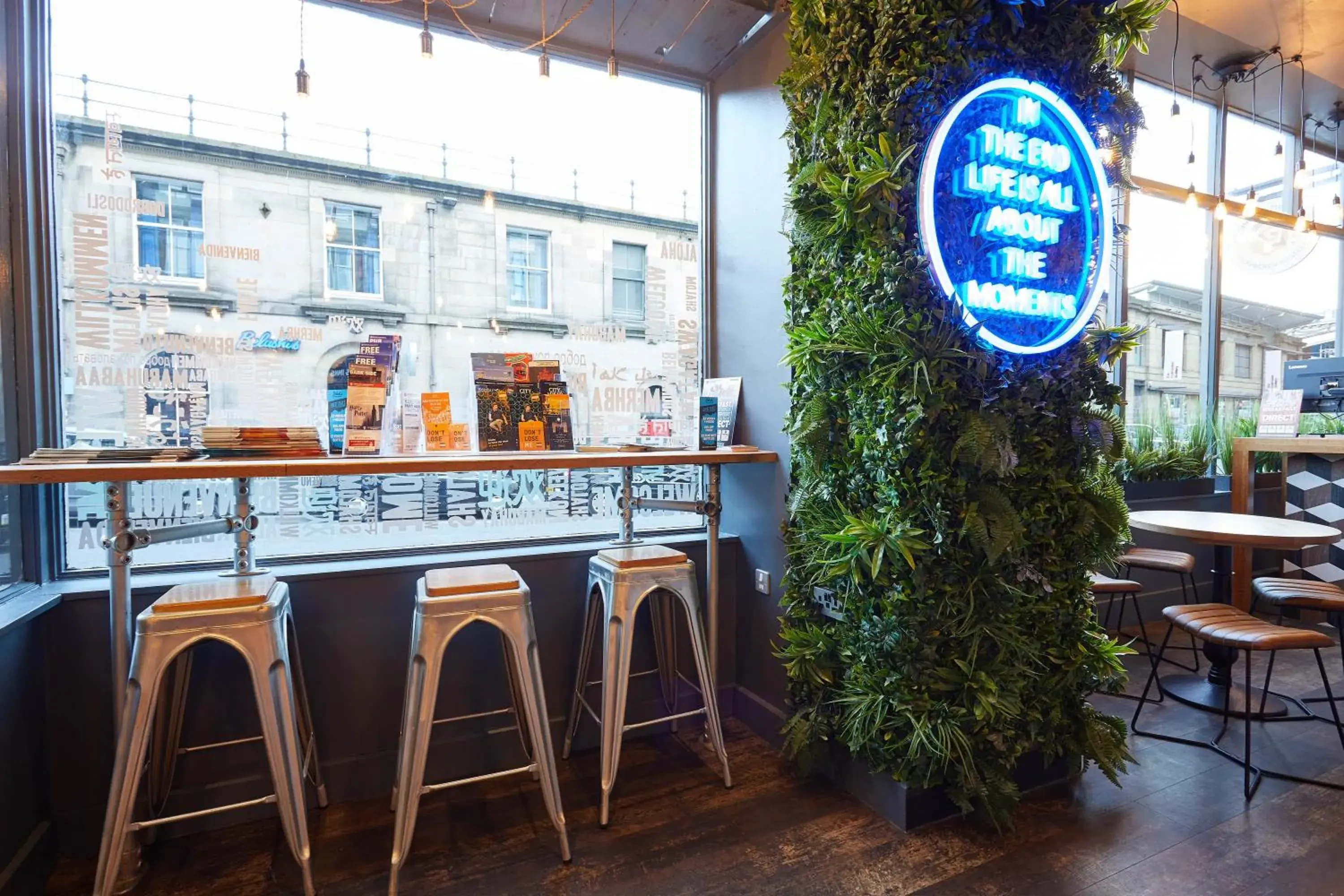 Lobby or reception in St Christopher's Inn Edinburgh - Original Lobby or reception in St Christopher's Inn Edinburgh - Original