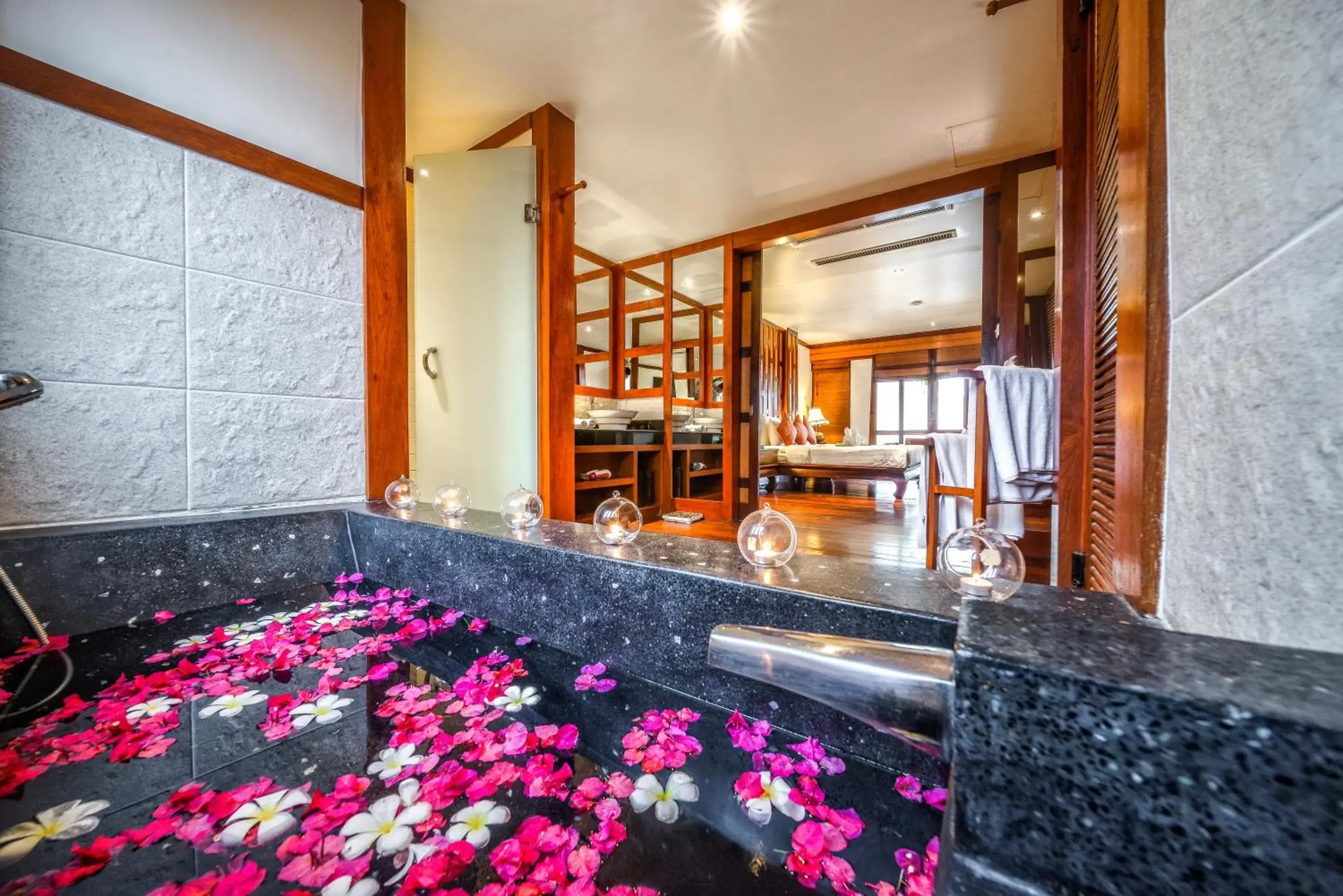 Bathroom in Baan Yin Dee Boutique Resort Phuket - SHA Plus Bathroom in Baan Yin Dee Boutique Resort Phuket - SHA Plus