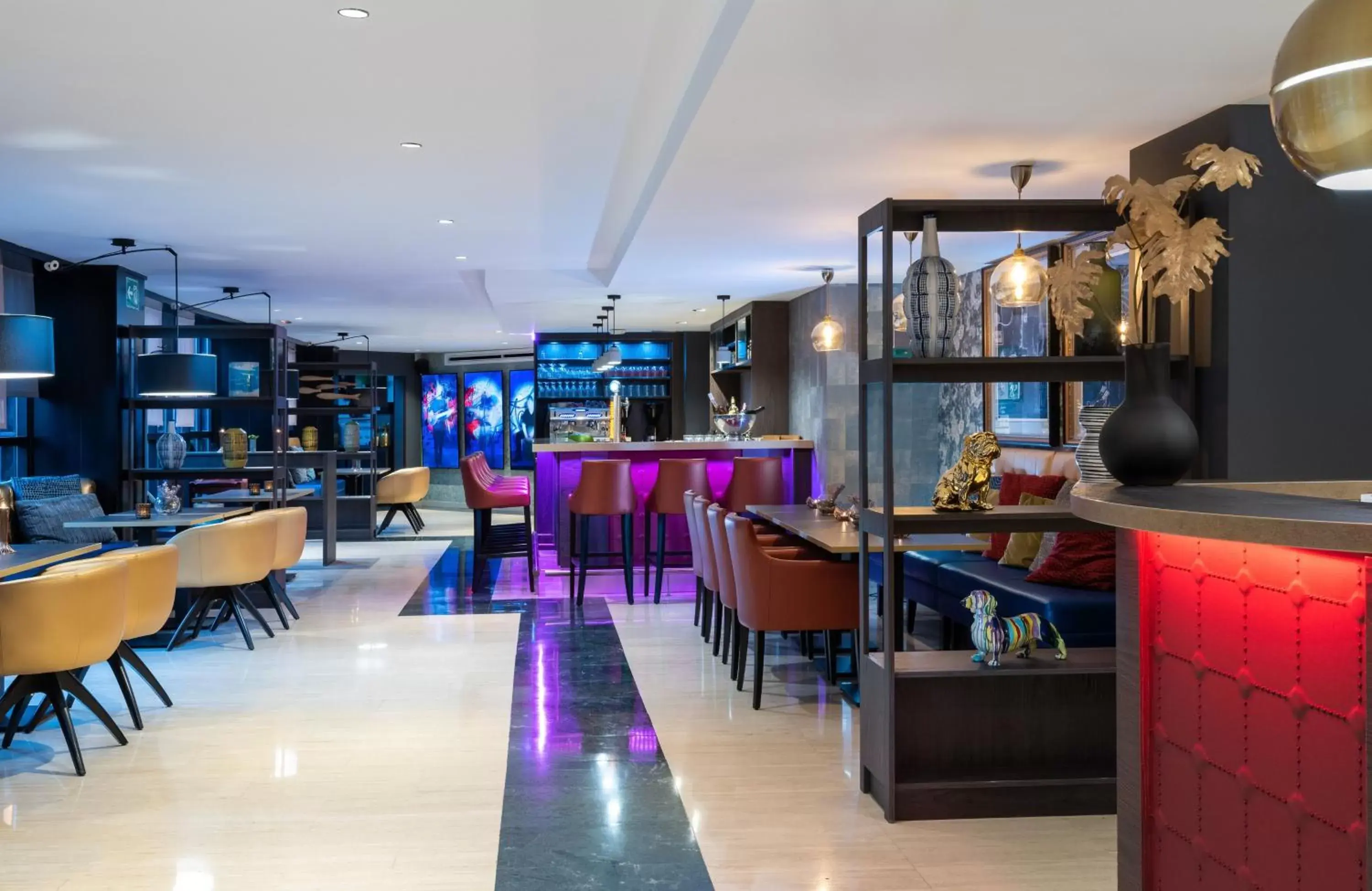 Lobby or reception, Restaurant/Places to Eat in Leonardo Hotel Madrid City Center
