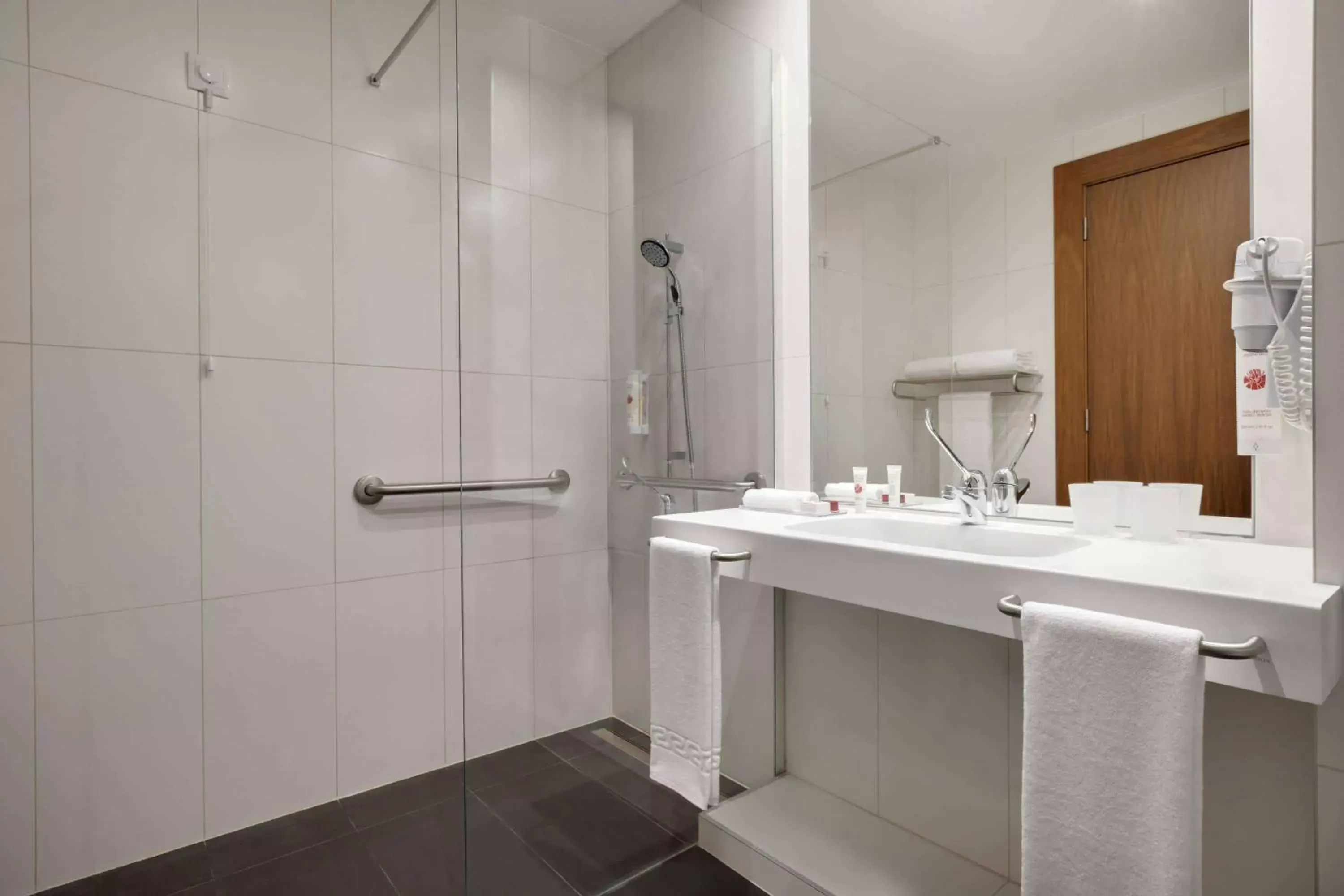 Bathroom in Ramada by Wyndham Lisbon