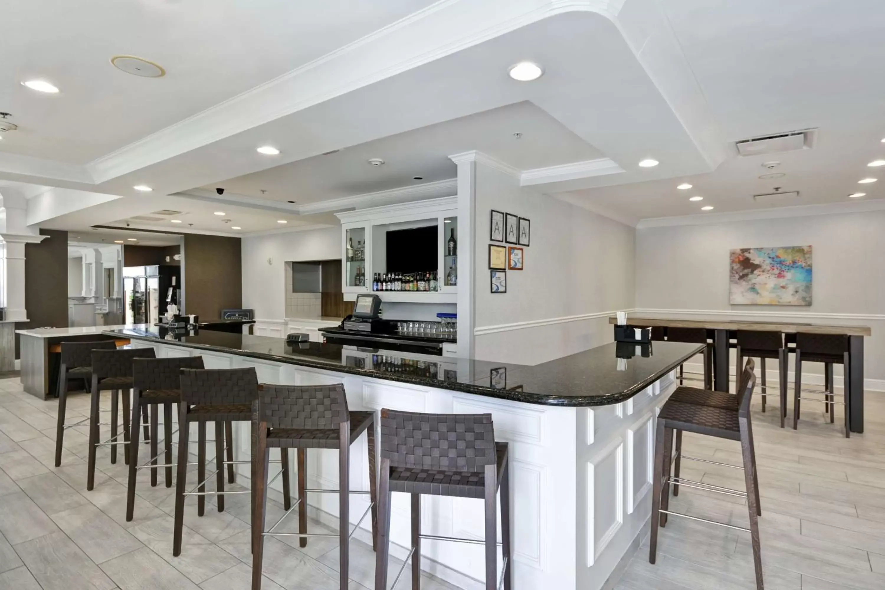 Lounge or bar in Hilton Garden Inn Gulfport - Biloxi Airport Lounge or bar in Hilton Garden Inn Gulfport - Biloxi Airport