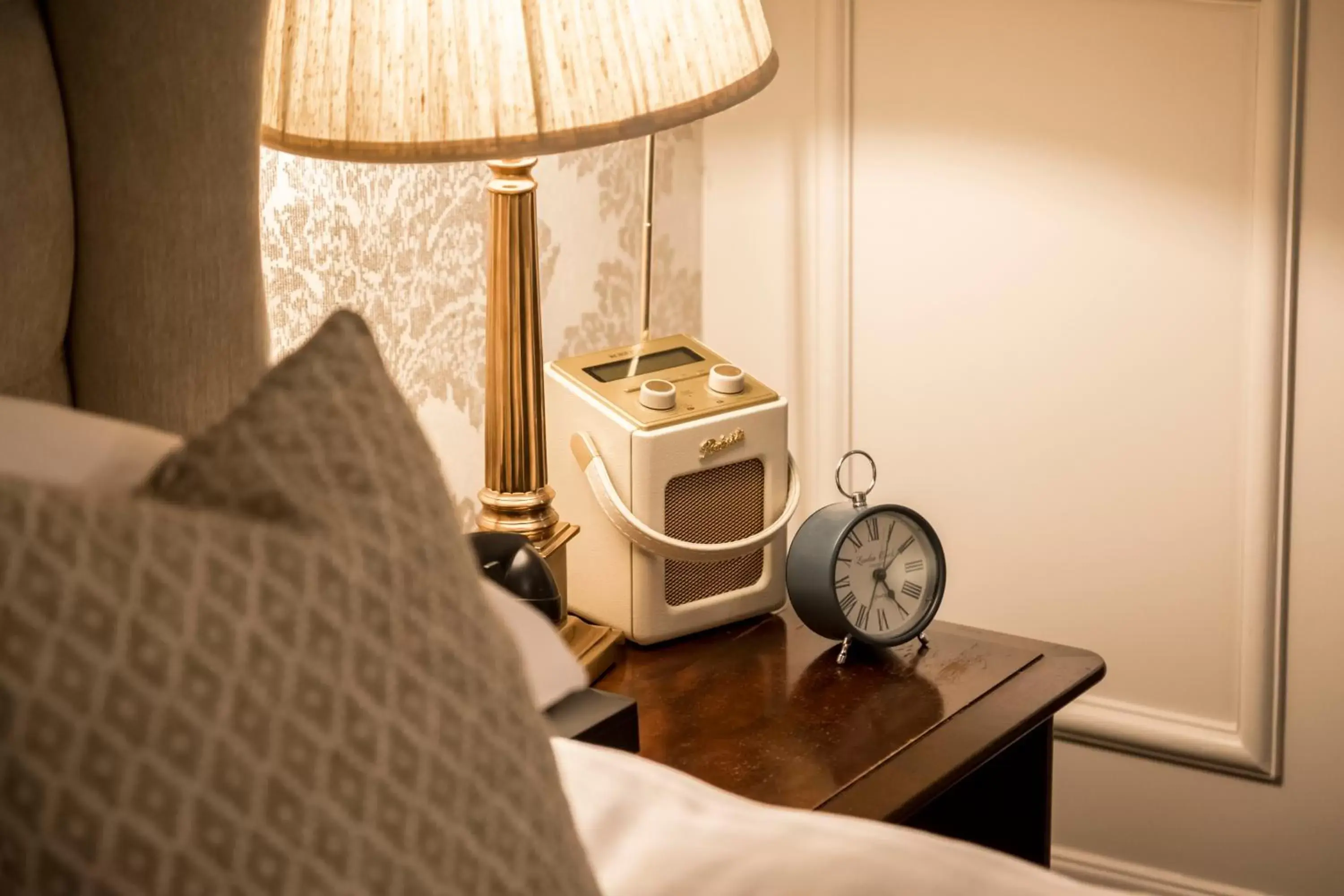 Bedroom, Bed in Eastwell Manor, Champneys Hotel & Spa Bedroom, Bed in Eastwell Manor, Champneys Hotel & Spa