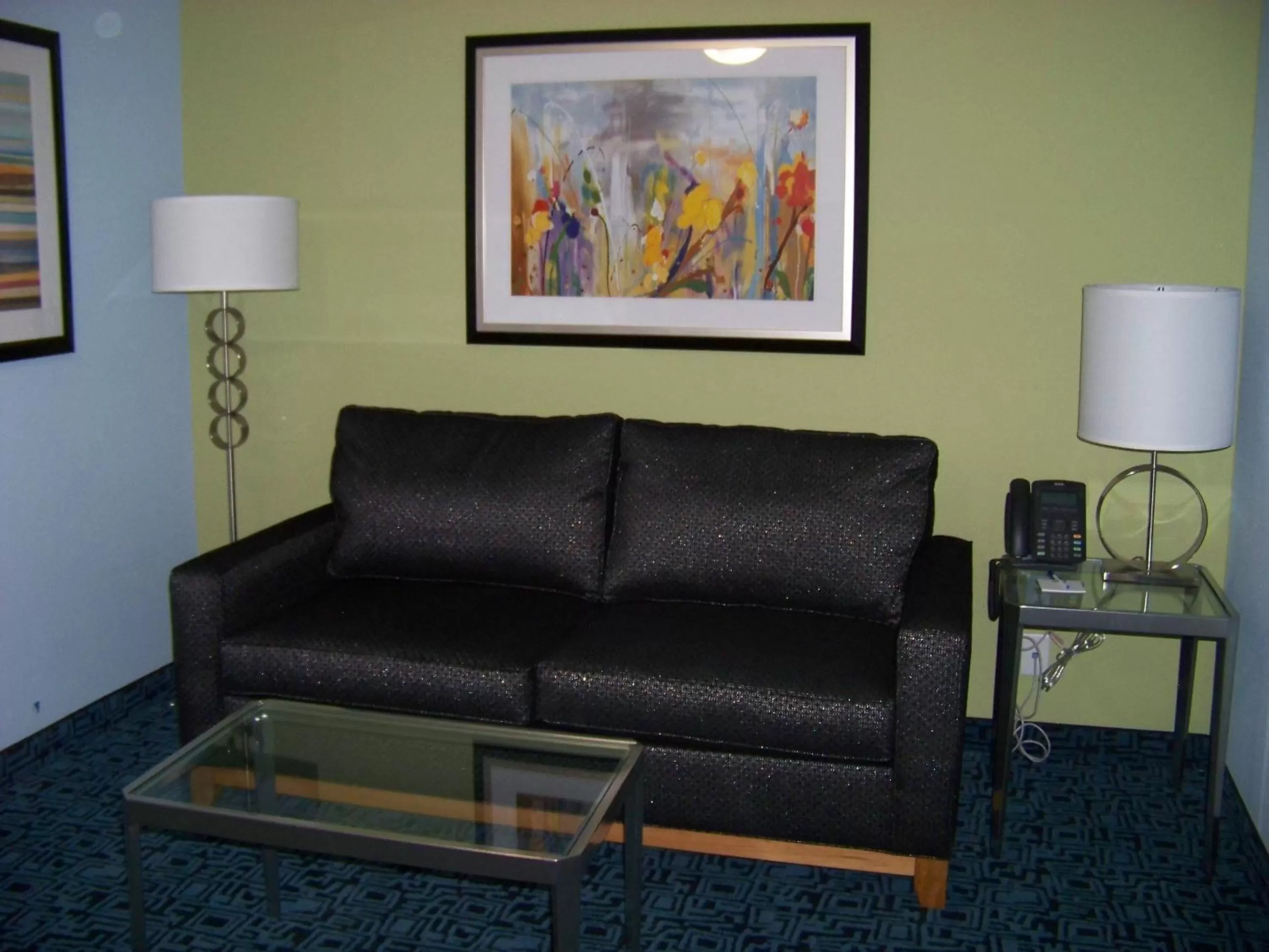 Living room in Holiday Inn Express Hotel & Suites Rock Springs Green River by IHG