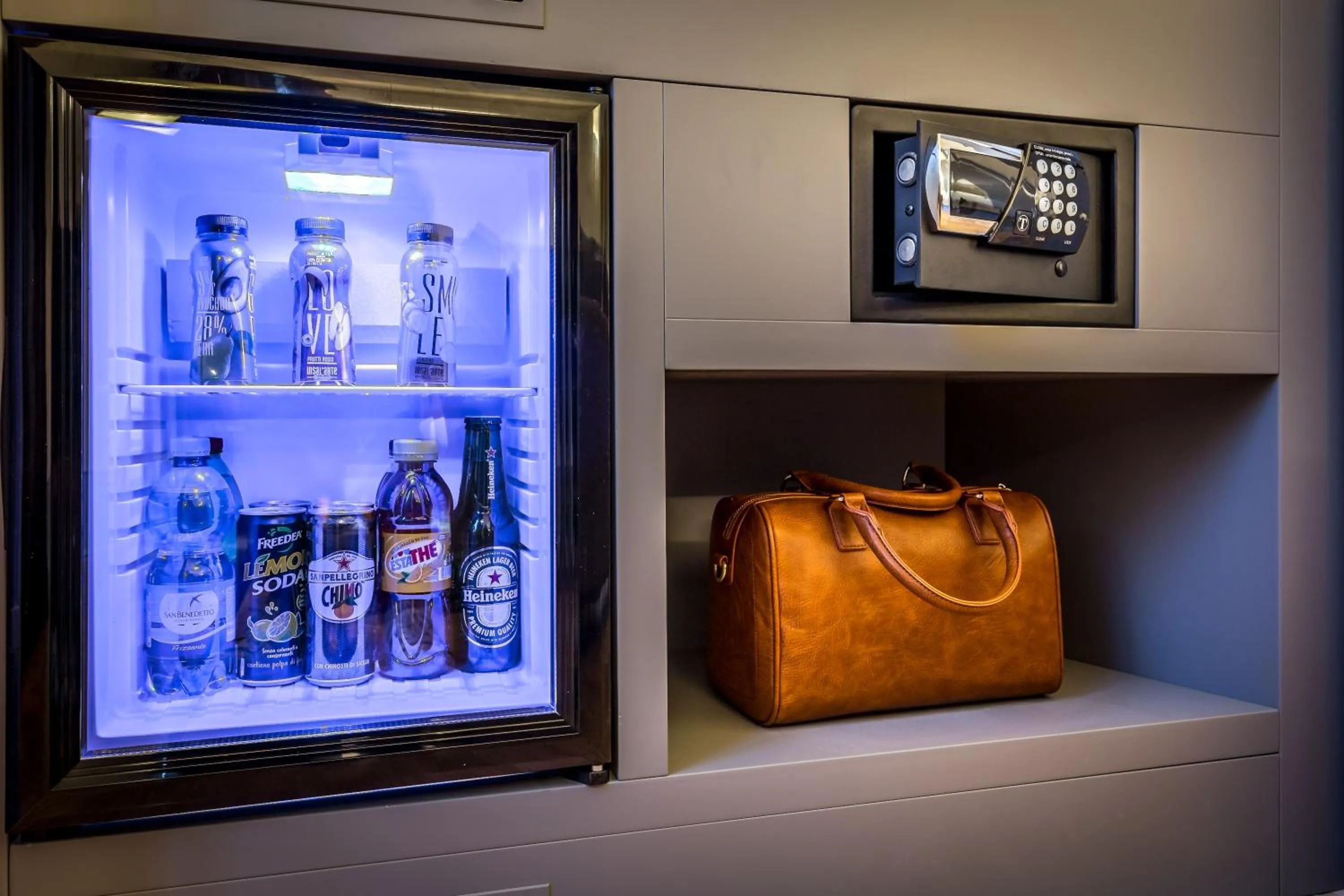 Decorative detail in Palazzo Ridolfi - Residenza d'Epoca