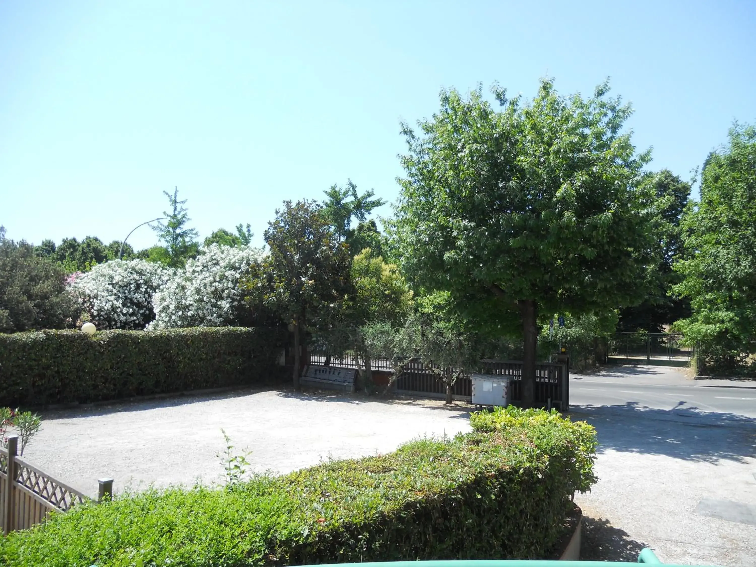 Parking, Garden in Hotel La Querceta