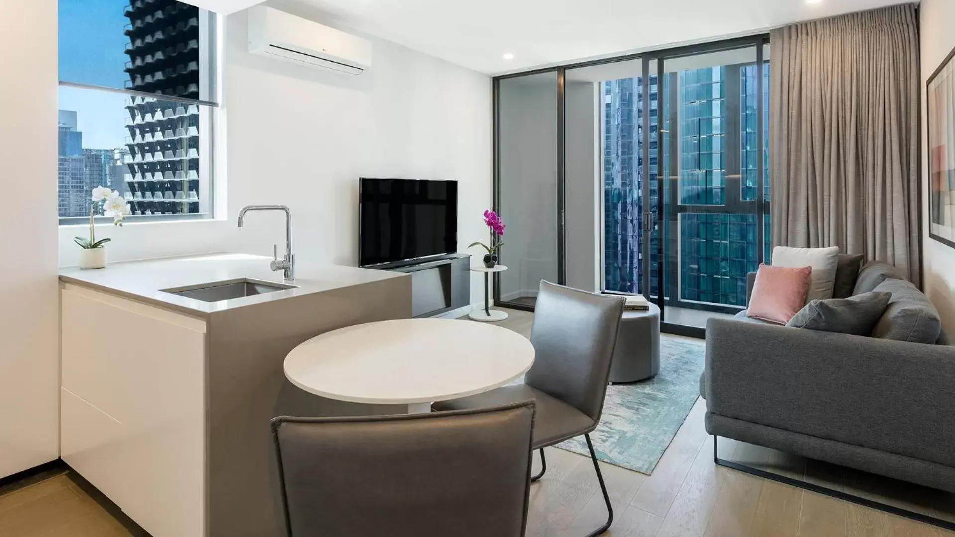 TV and multimedia, Seating Area in Avani Melbourne Central Residences