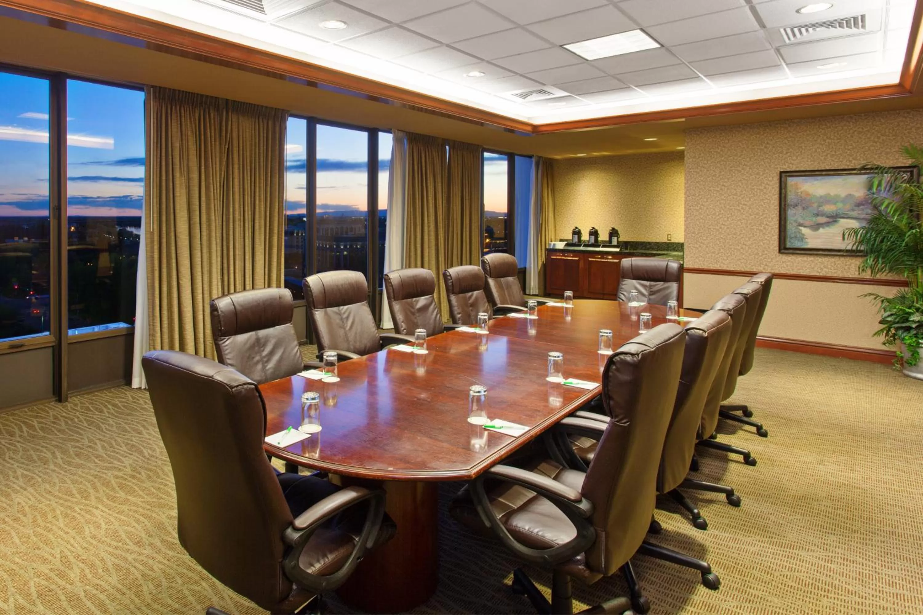 Meeting/conference room in Holiday Inn Sacramento Downtown-Arena by IHG