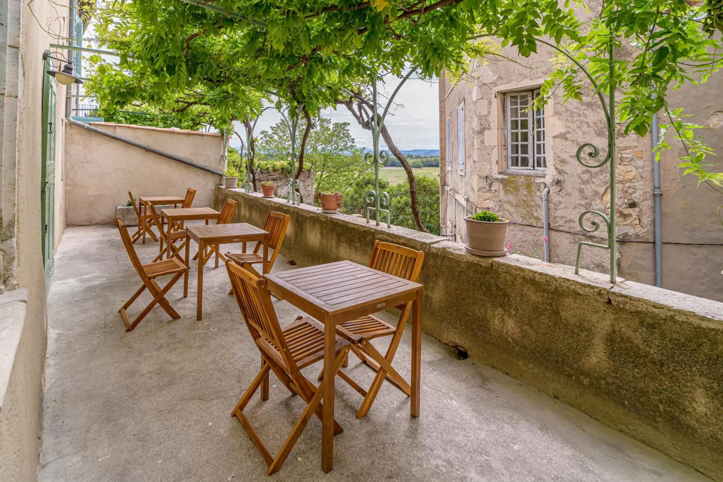 Patio in La Tour Des Remparts