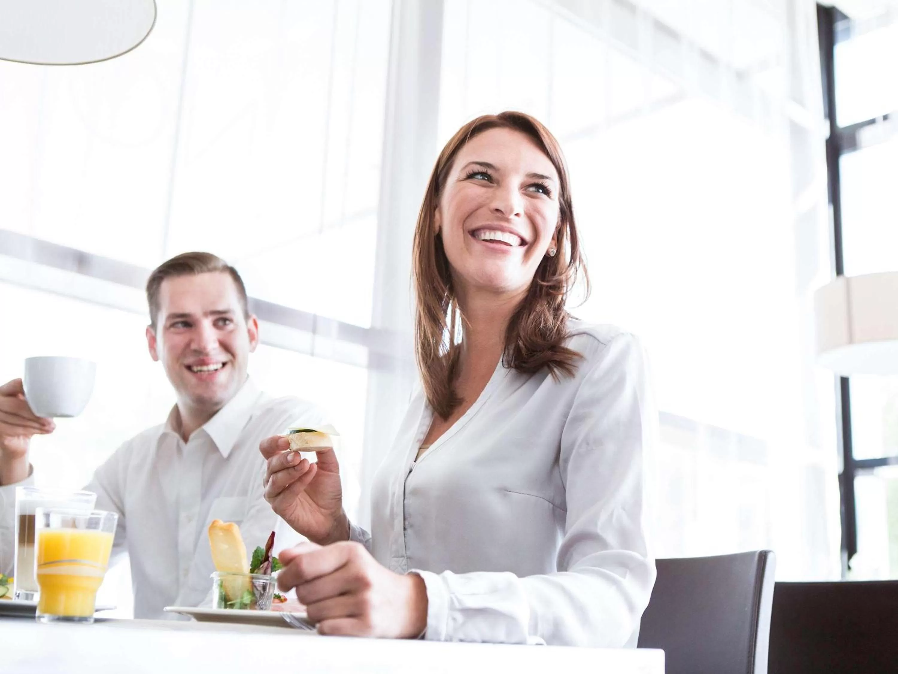 Restaurant/places to eat in Novotel Hamburg City Alster