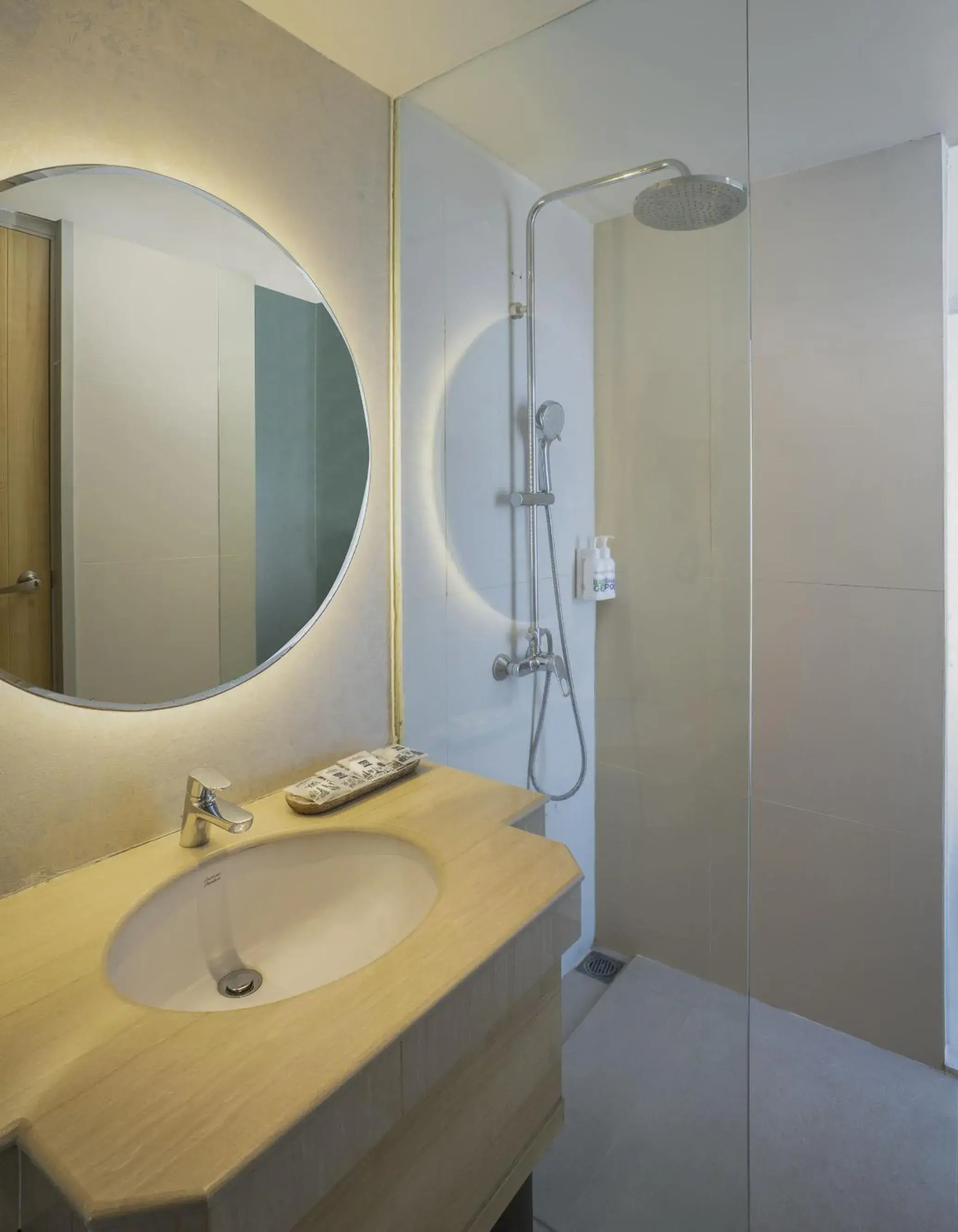 Bathroom in Solaris Hotel Kuta