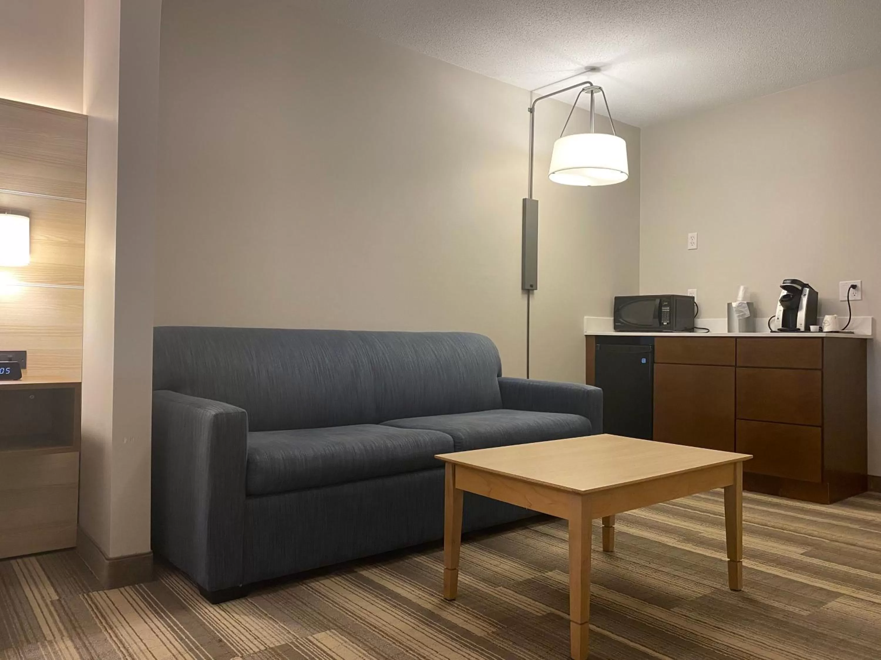 Photo of the whole room in Holiday Inn Express Hotel & Suites Logansport by IHG