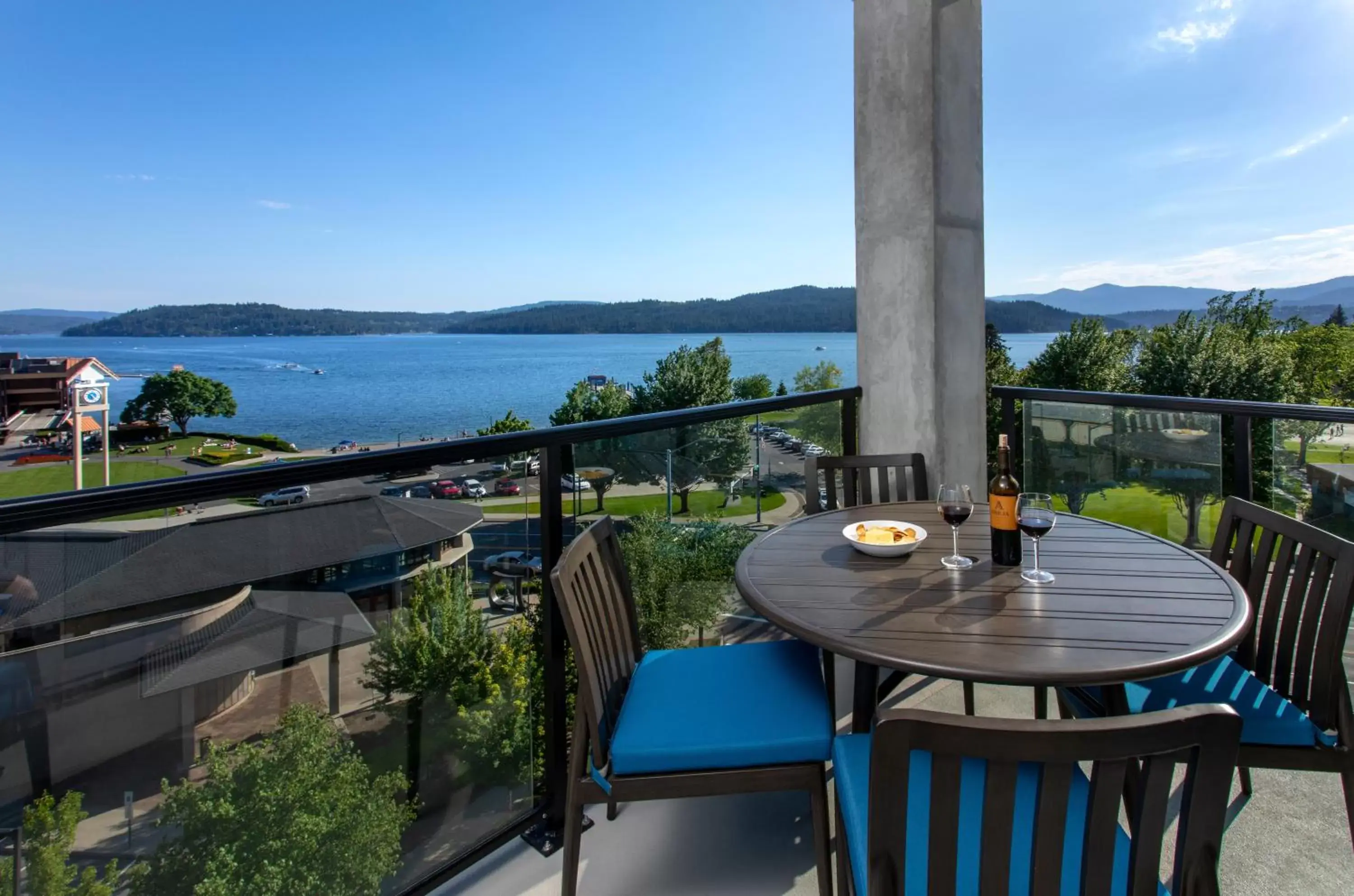 Balcony/Terrace in One Lakeside