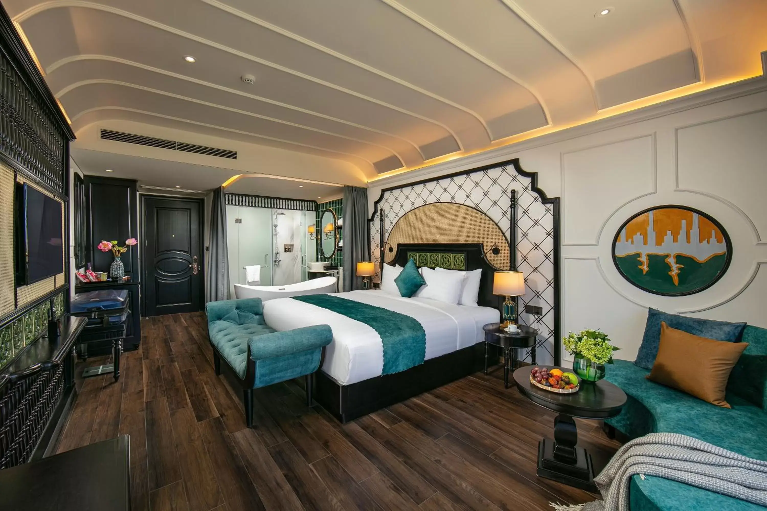 Bed in Grand Sunrise Palace Hoi An- A Luxury Indochine Hotel & Spa Bed in Grand Sunrise Palace Hoi An- A Luxury Indochine Hotel & Spa