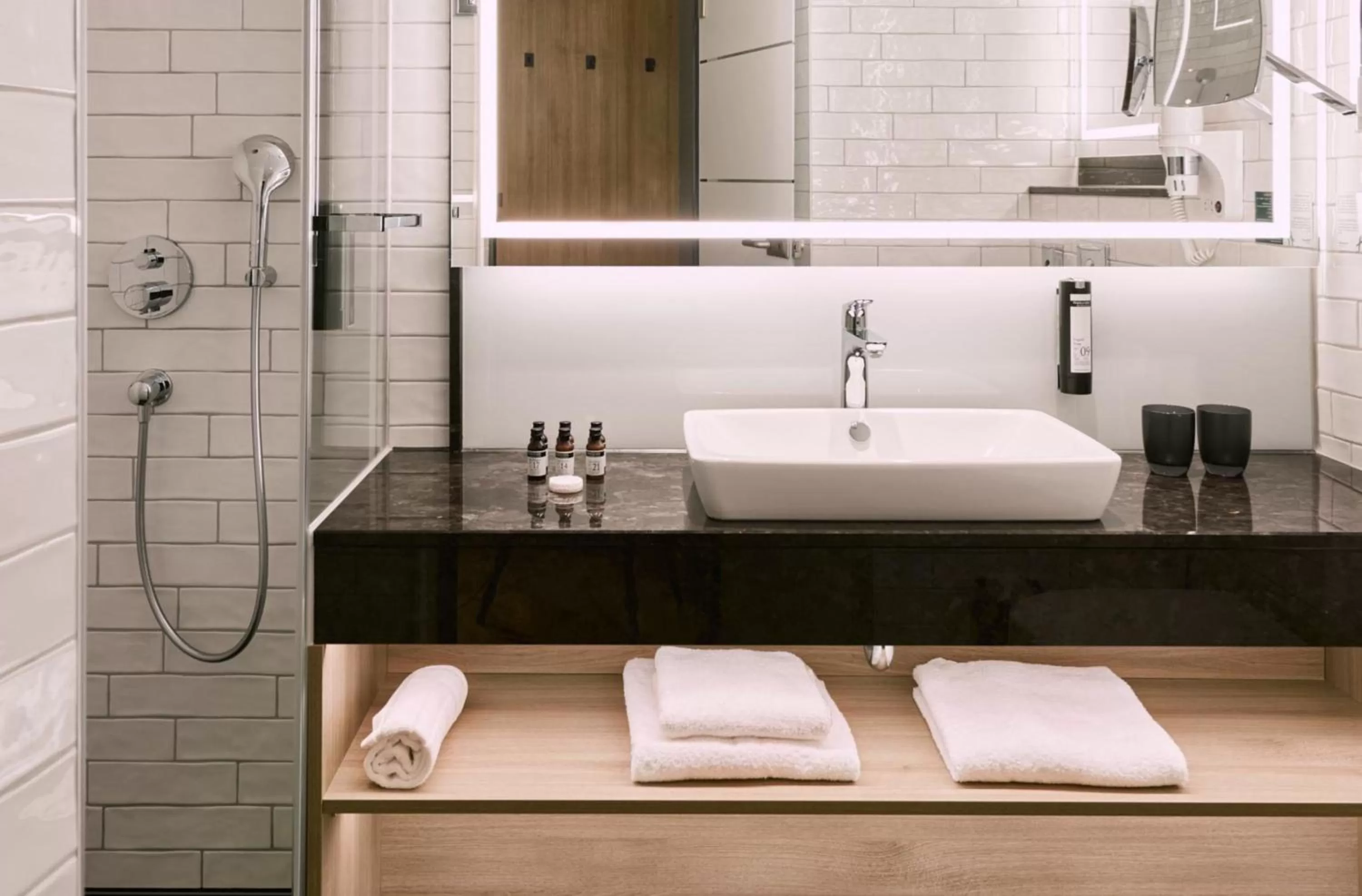 Bathroom in Holiday Inn - Osnabrück by IHG