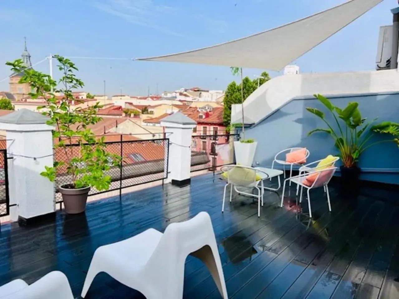 Balcony/Terrace in Urban Sea Hotel Atocha 113
