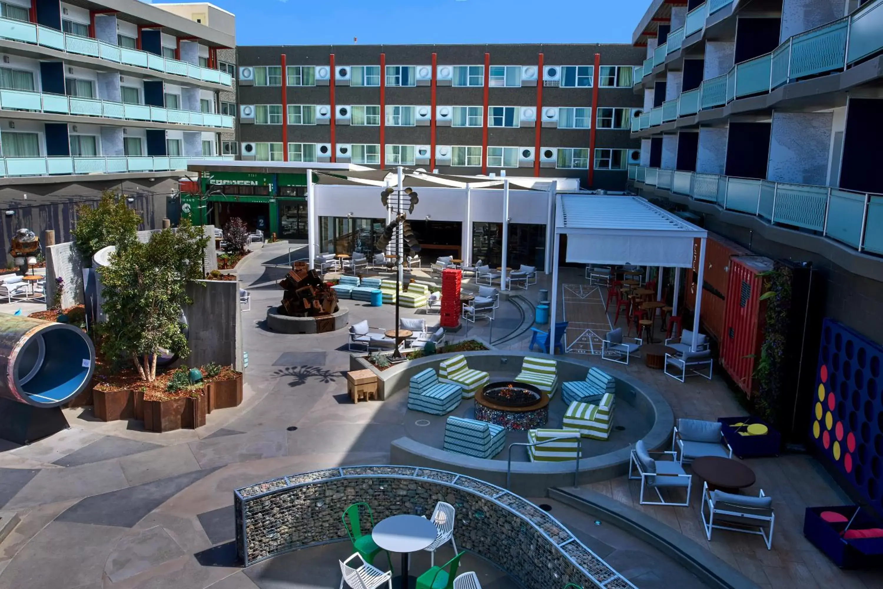 Patio in Hotel Zephyr San Francisco