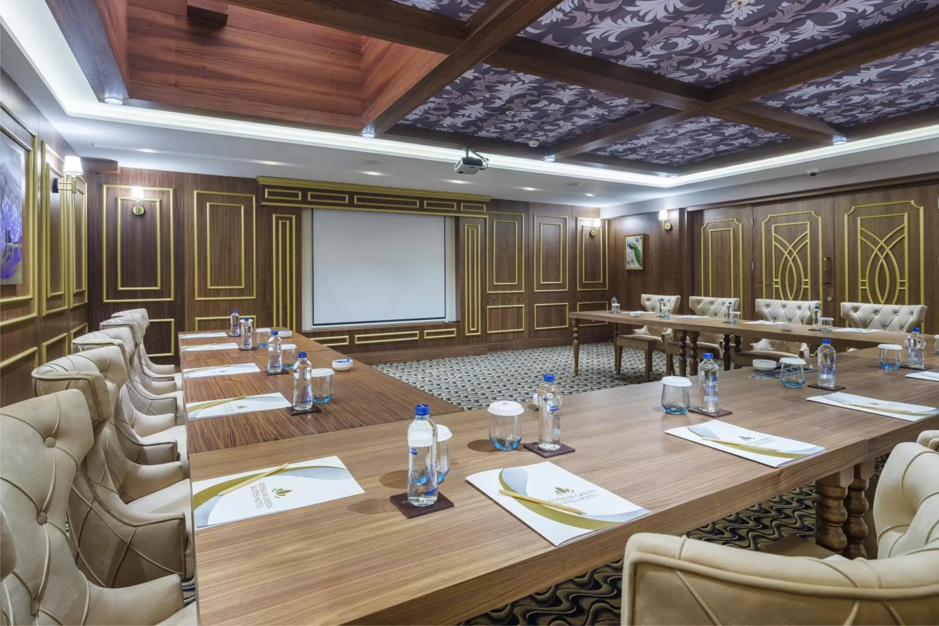 Meeting/conference room, Business Area/Conference Room in Elysium Green Suites