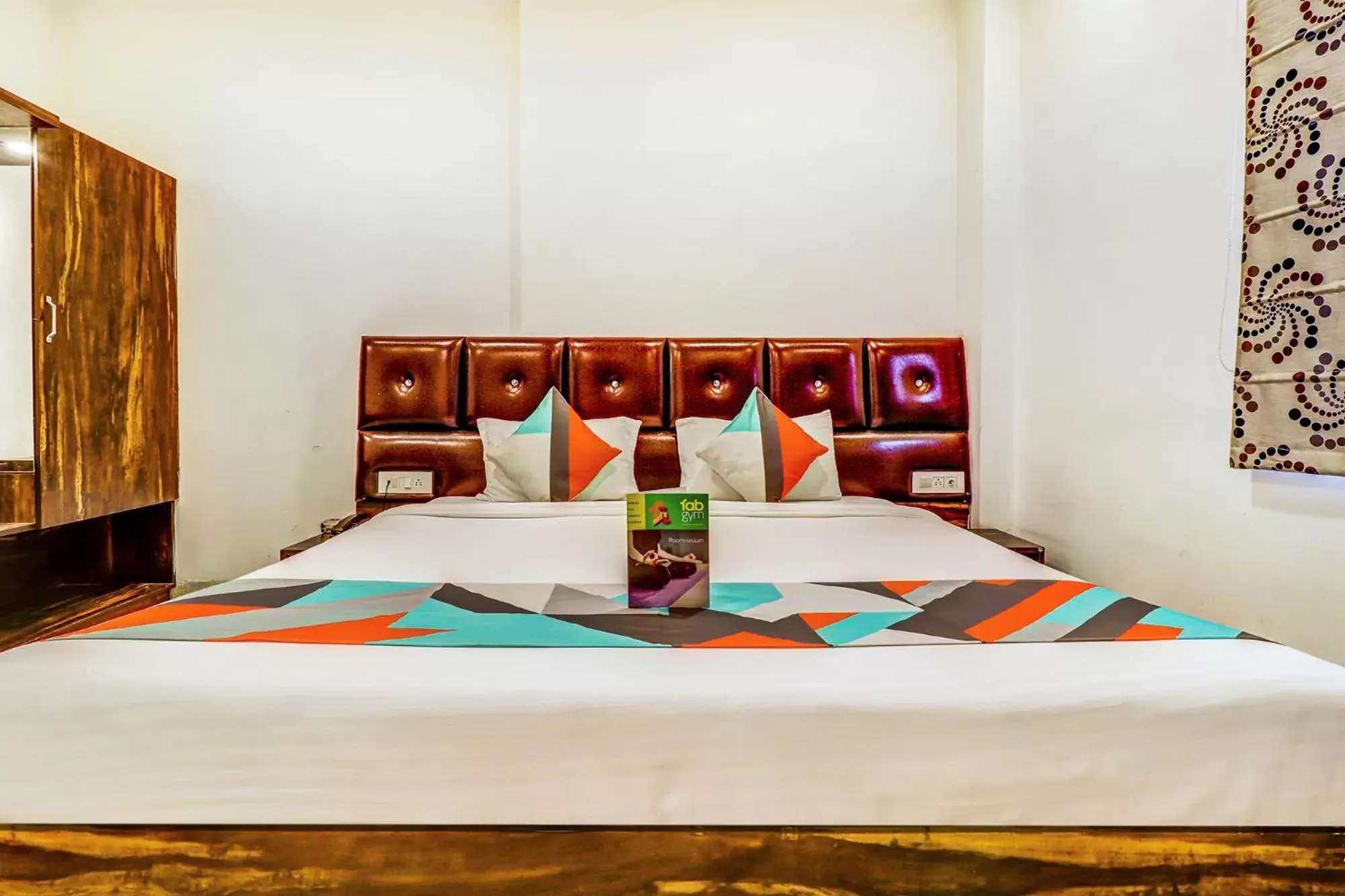 Deluxe Room - single occupancy in FabExpress Affection Inn Deluxe Room - single occupancy in FabExpress Affection Inn