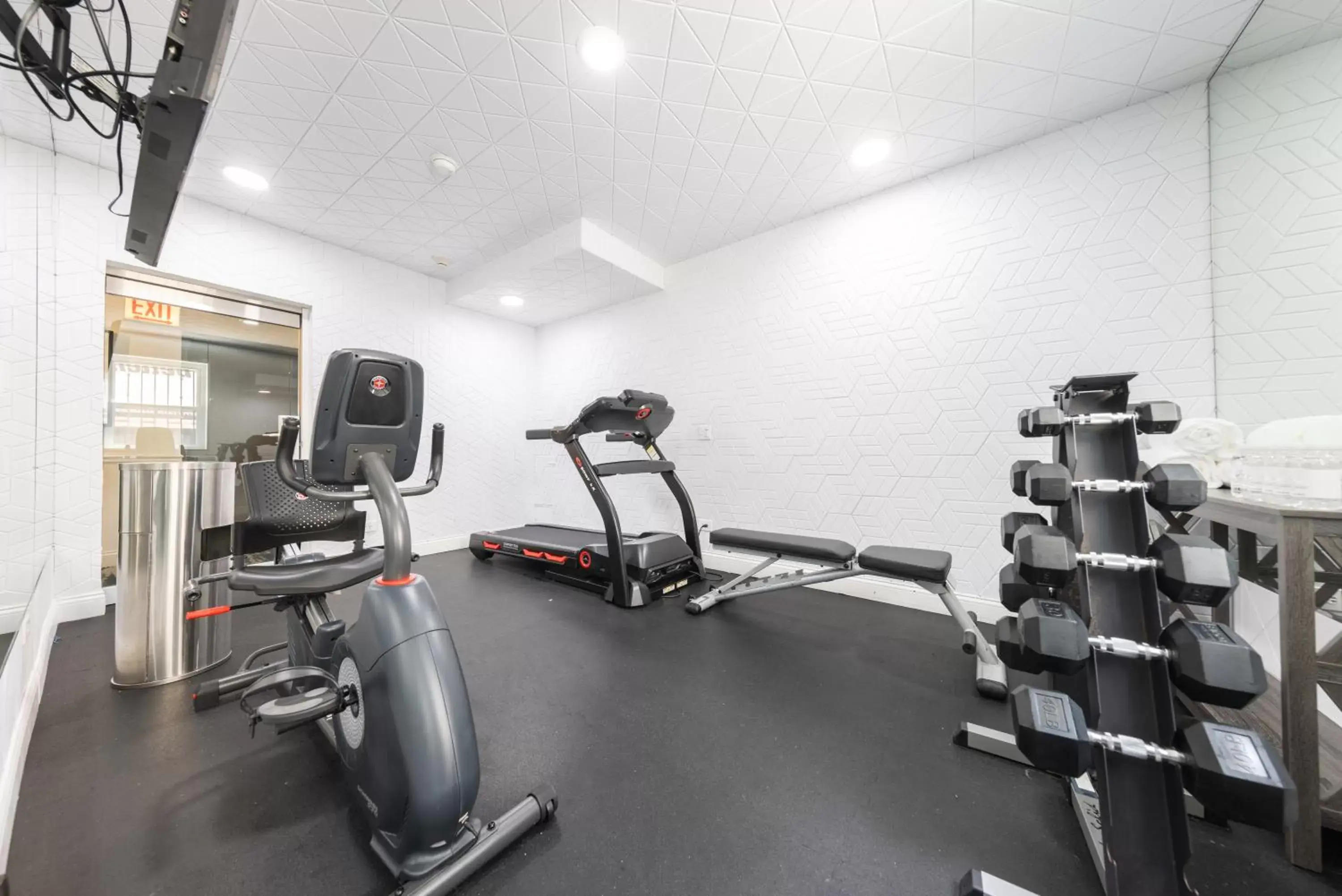 Fitness centre/facilities, Fitness Center/Facilities in Hotel Chicago West Loop