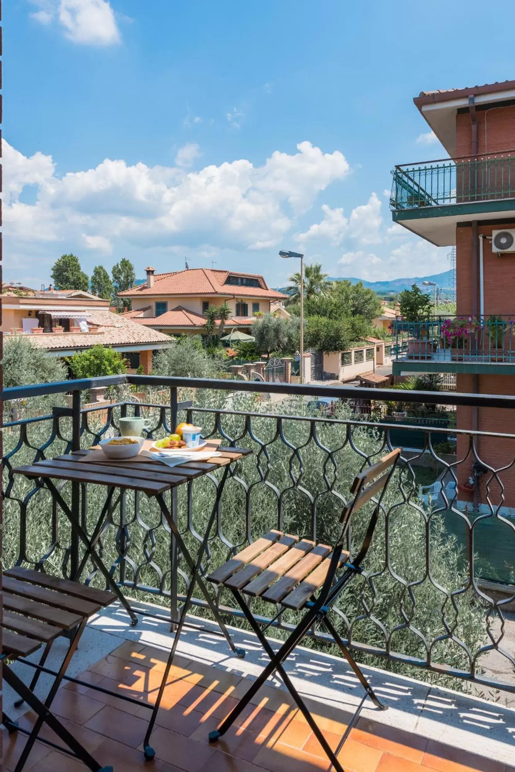 Balcony/Terrace in Travelershome Ciampino Bed&Breakfast