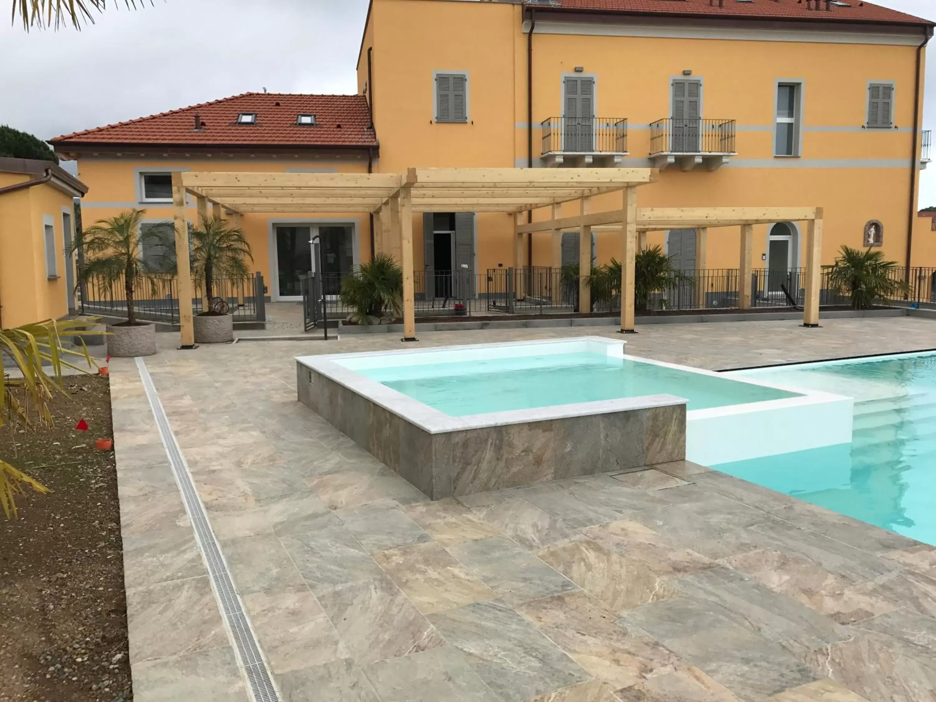 Property building, Swimming Pool in Villa Canepa
