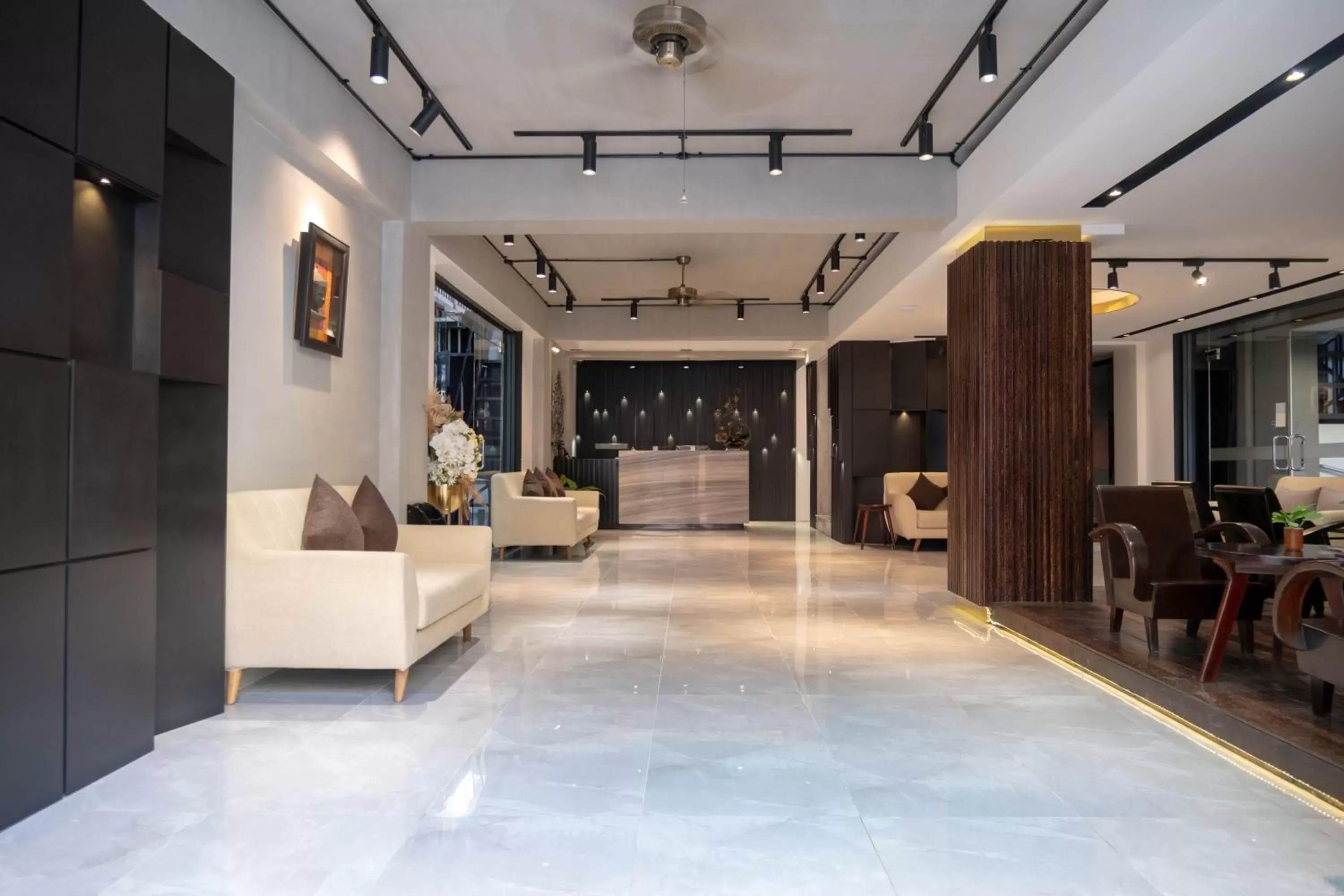 Lobby or reception in King Grand Boutique Hotel