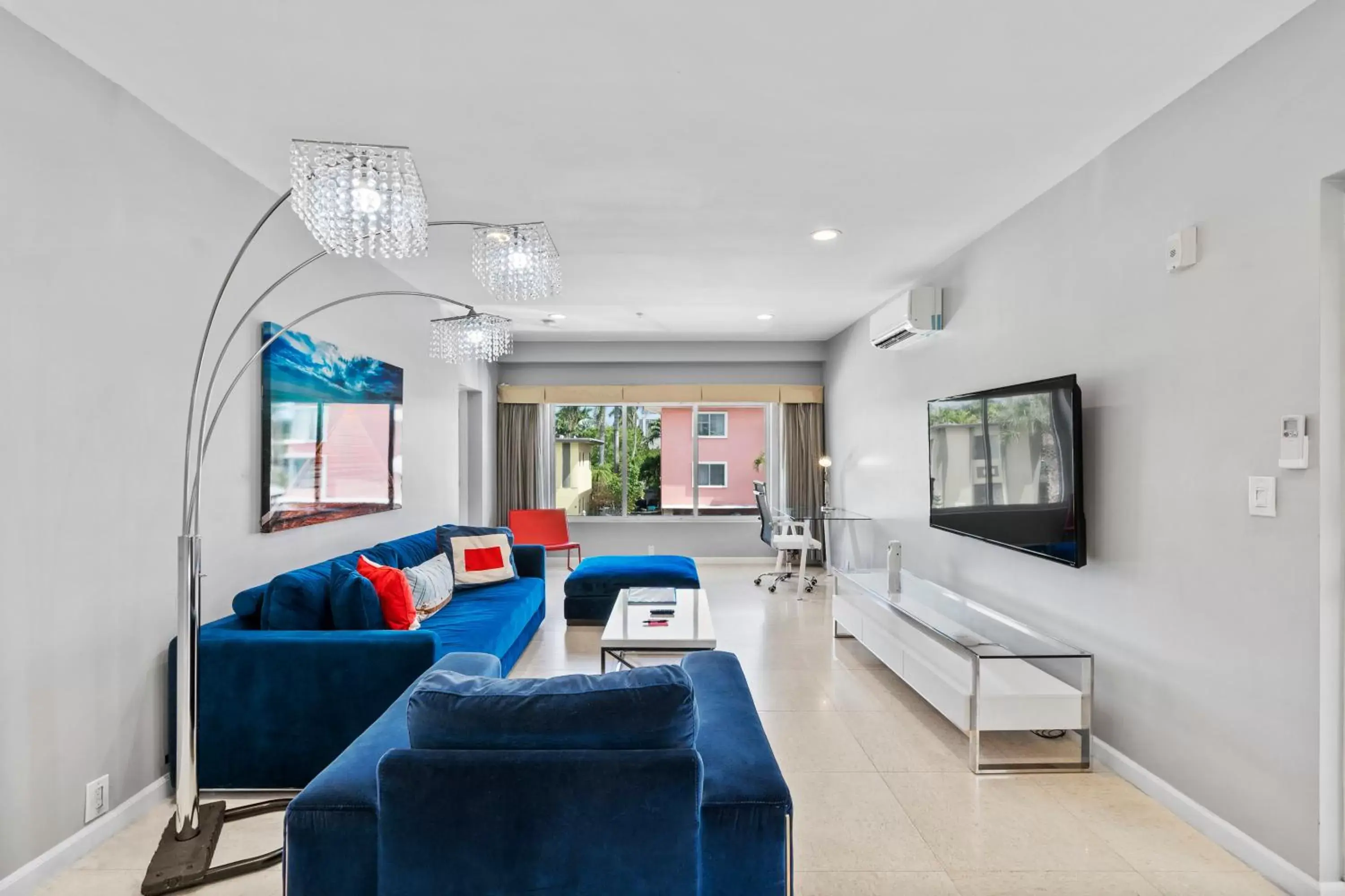 Seating Area in Isle of Venice Residence and Marina