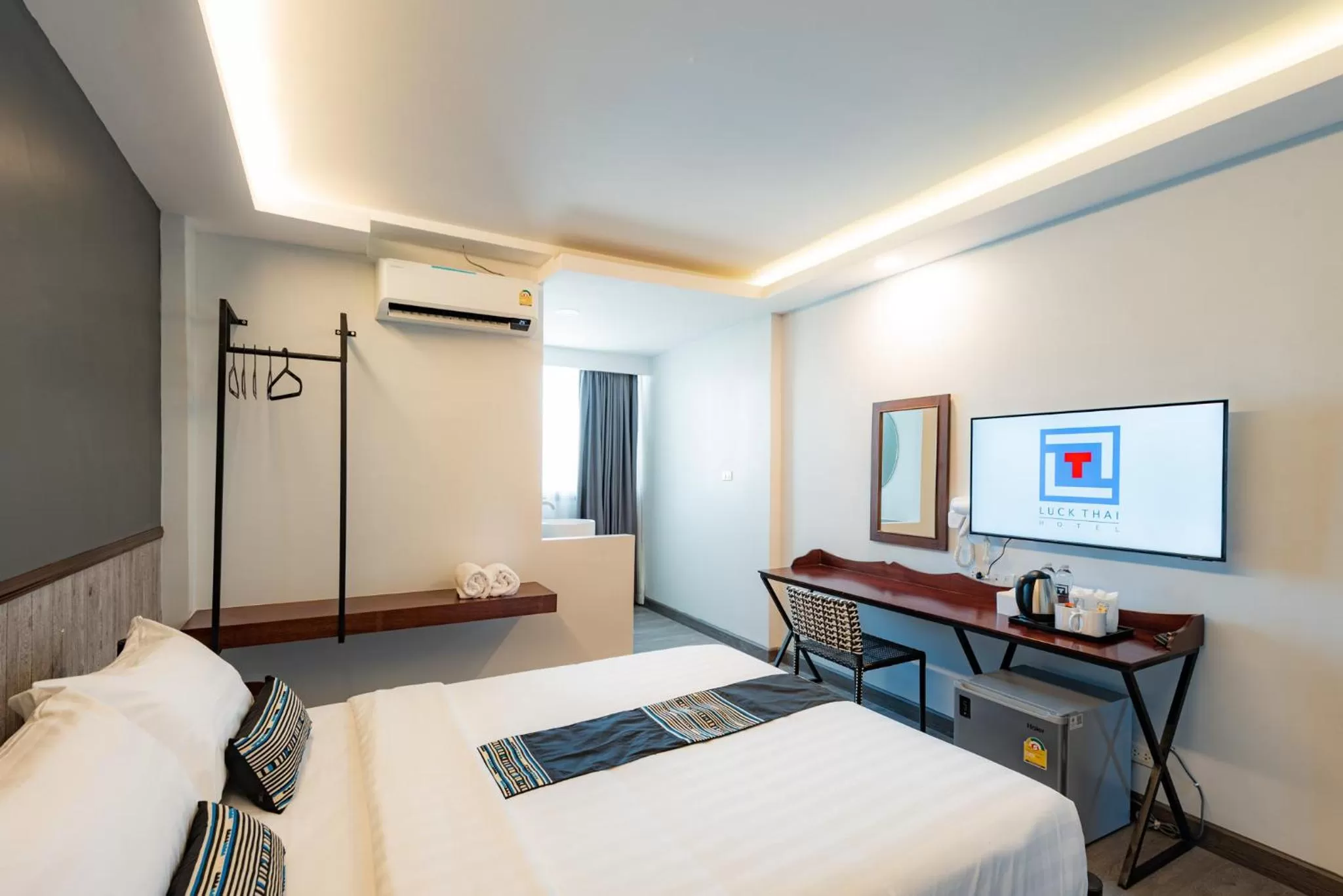 Bed in Luck Thai Hotel