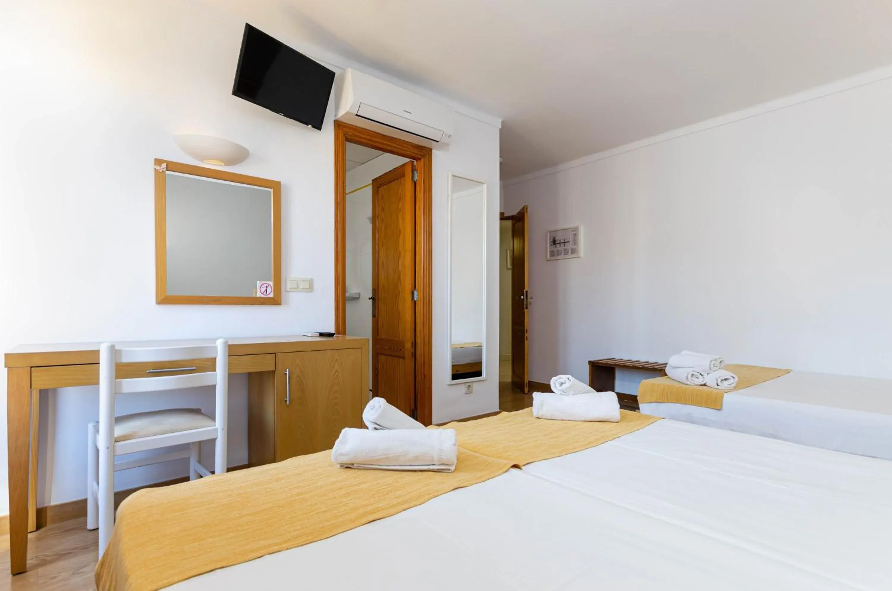 Bedroom, Bed in Bellavista Hotel & Spa