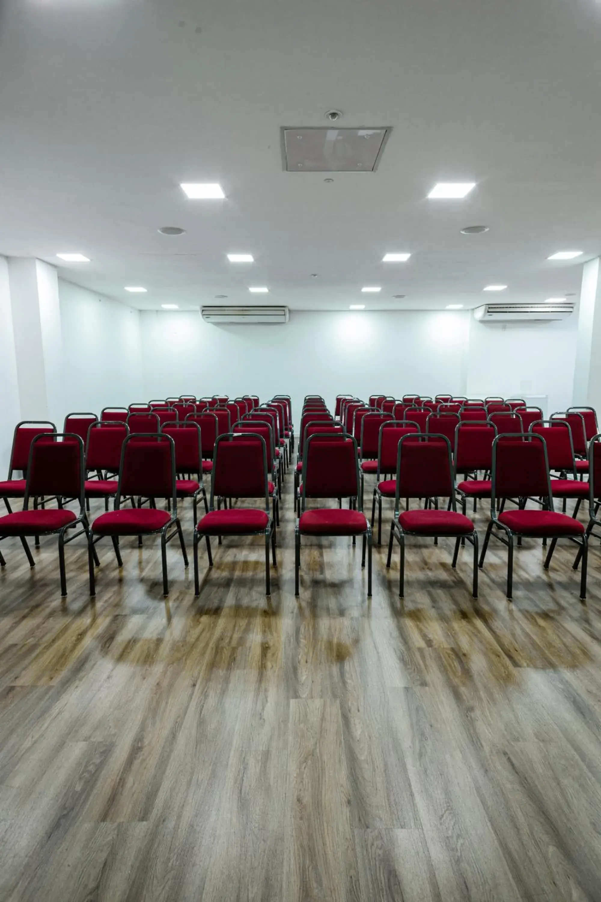 Meeting/conference room in Nobile Suites Diamond