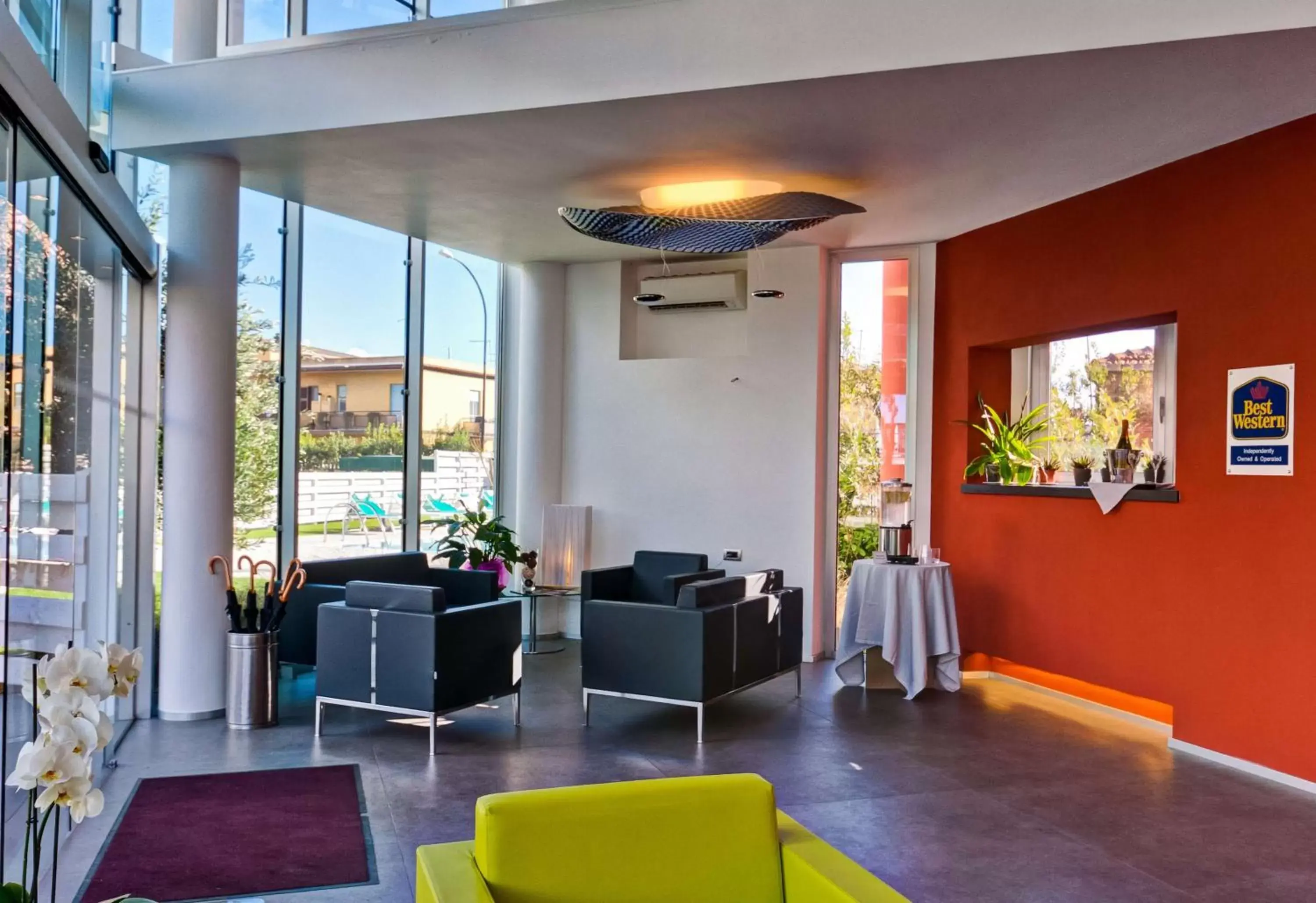 Lobby or reception in Best Western Hotel Rome Airport