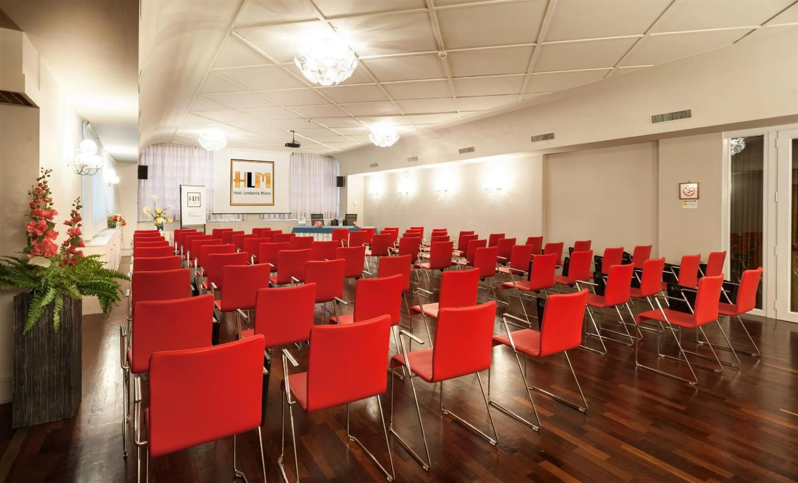 Meeting/conference room in Hotel Lombardia