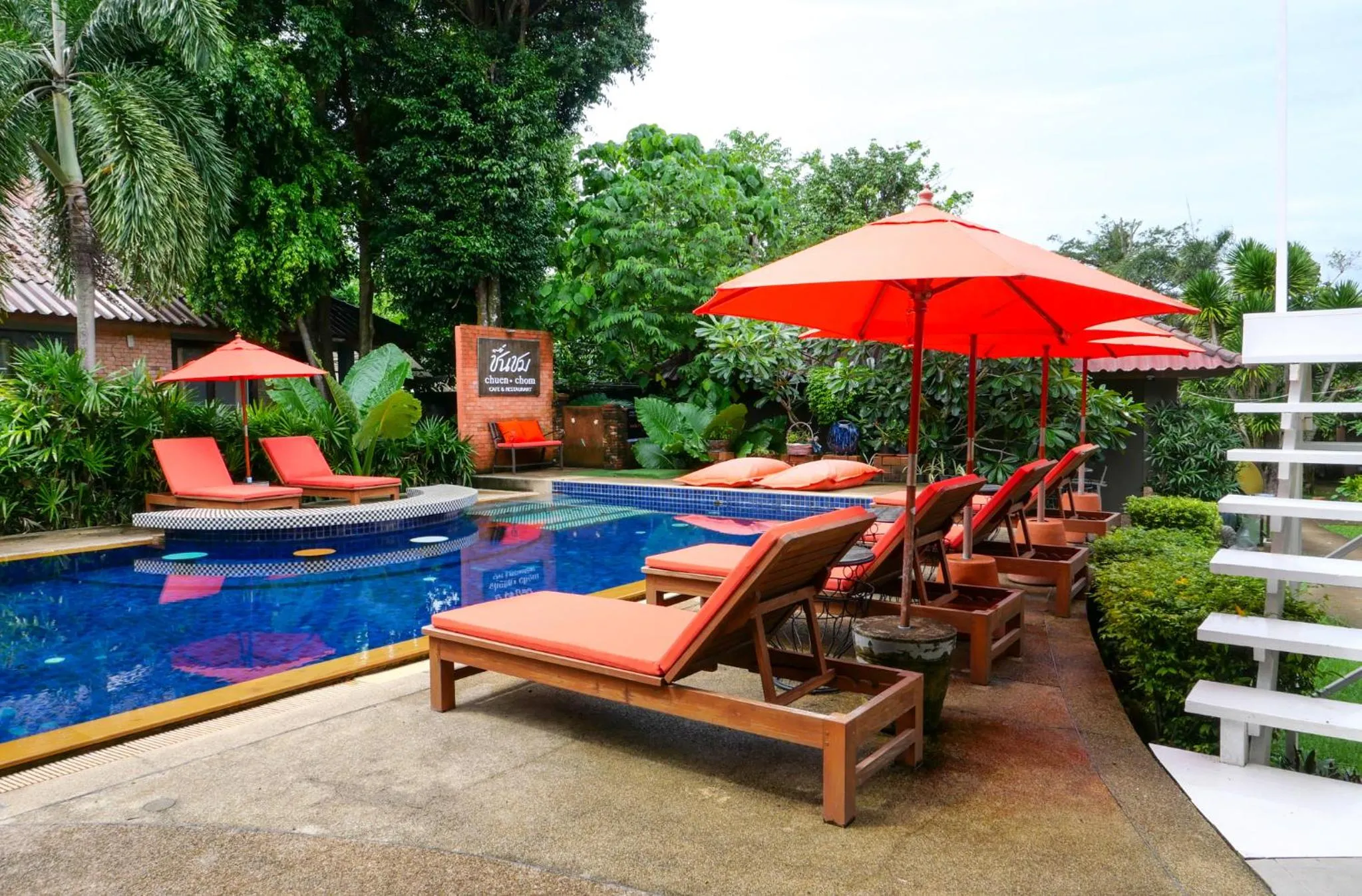 Day in Flora Ville-SHA PLUS