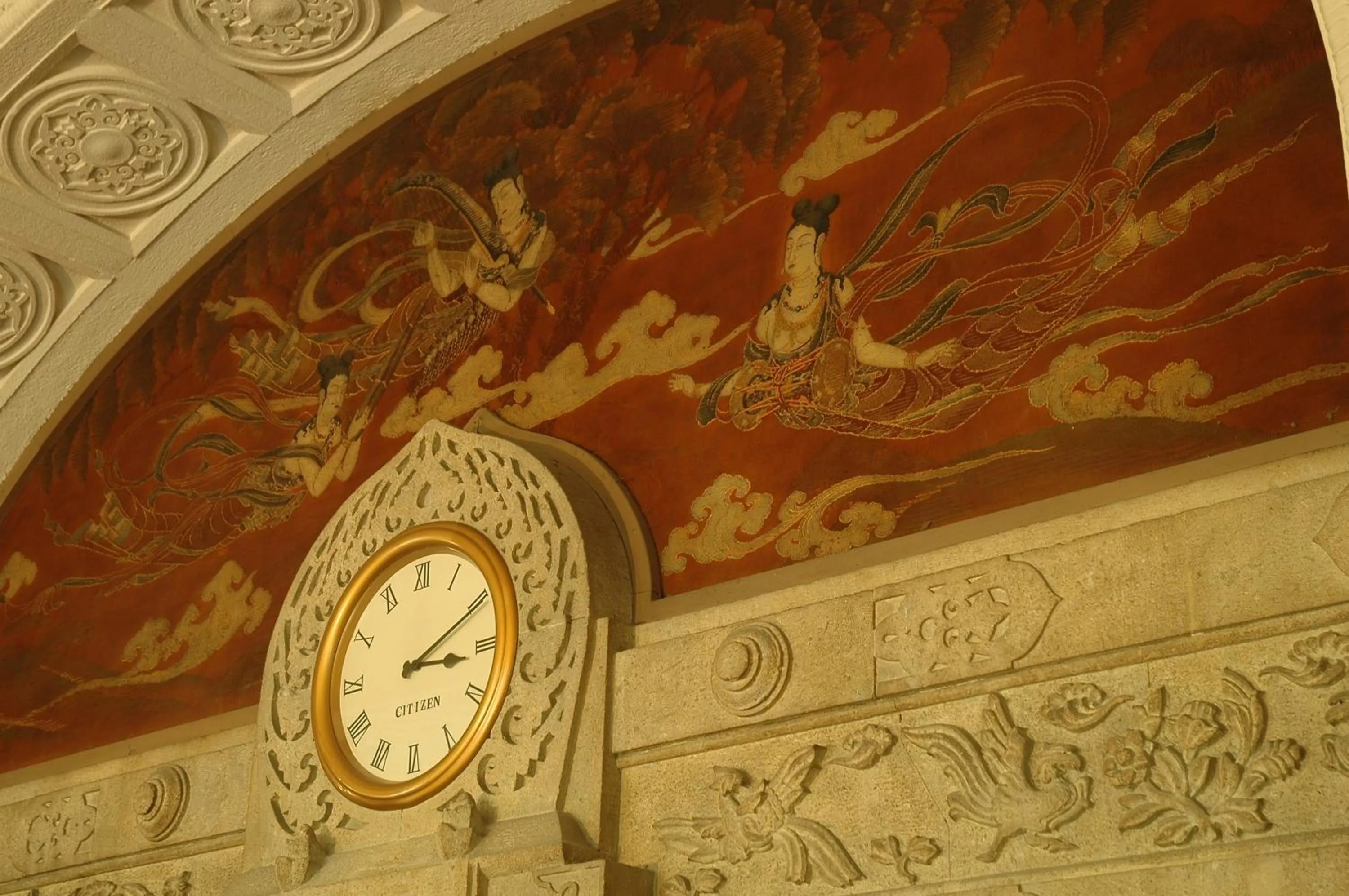 Decorative detail in Hotel New Grand